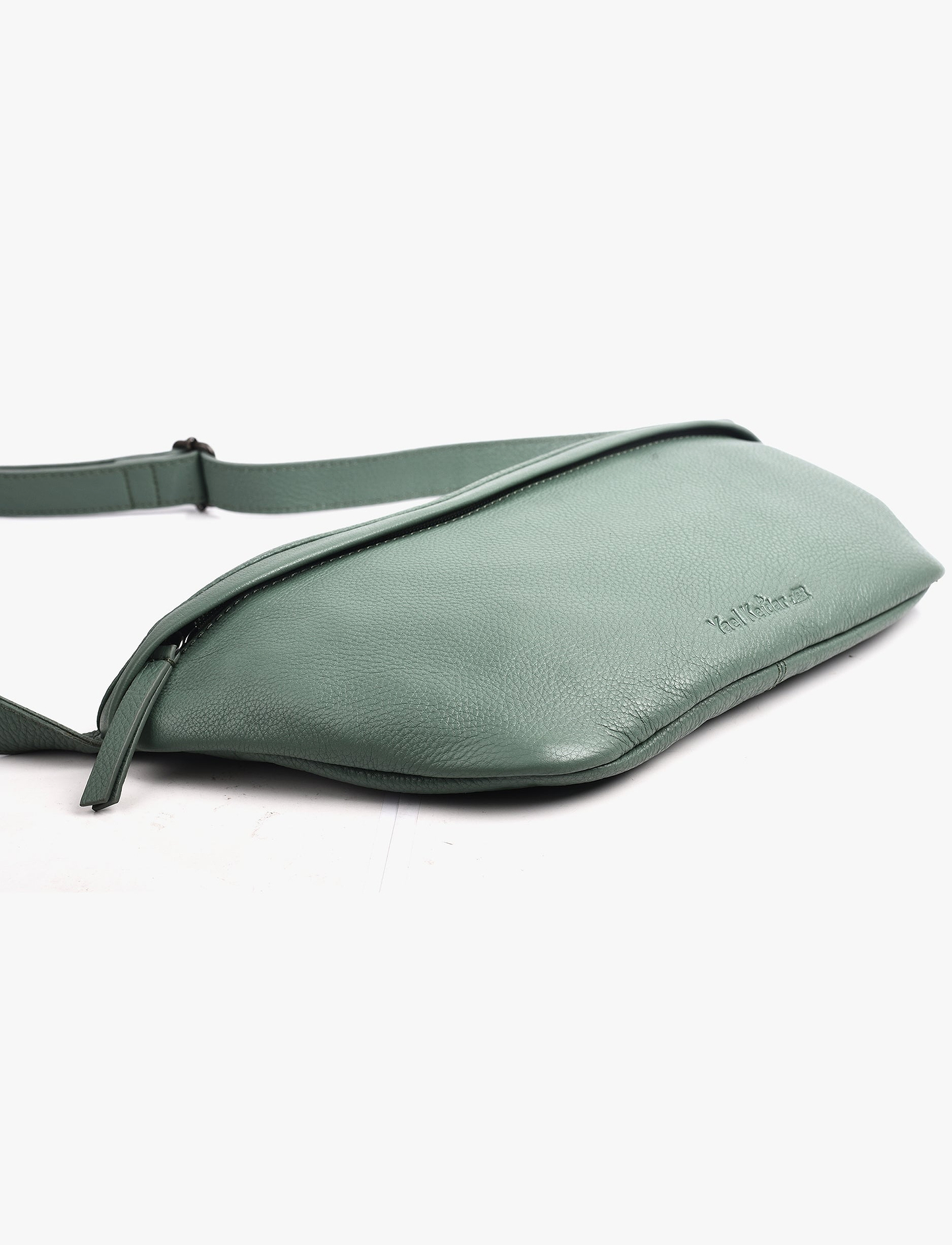 Yael Keidar 37830 - פאוץ' מנטה מעור לנשים יעל קידר