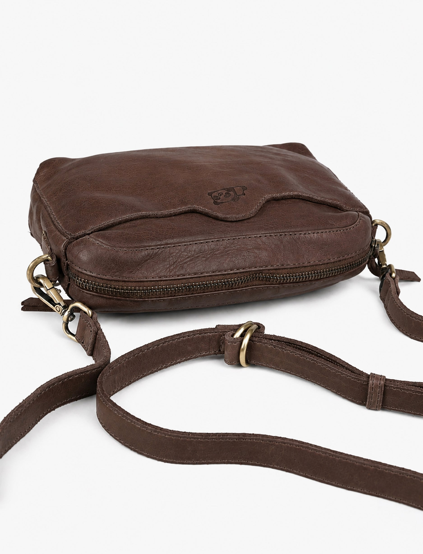 Yael Keidar Leather Side Bag 38768 - תיק צד עור יעל קידר חום כהה לנשים