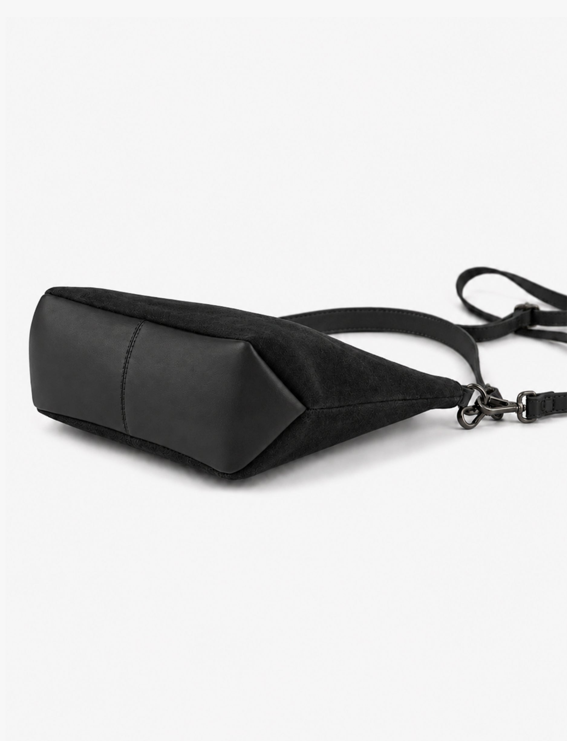 Yael Keidar Suede Bag - תיק צד מעור יעל קידר לנשים