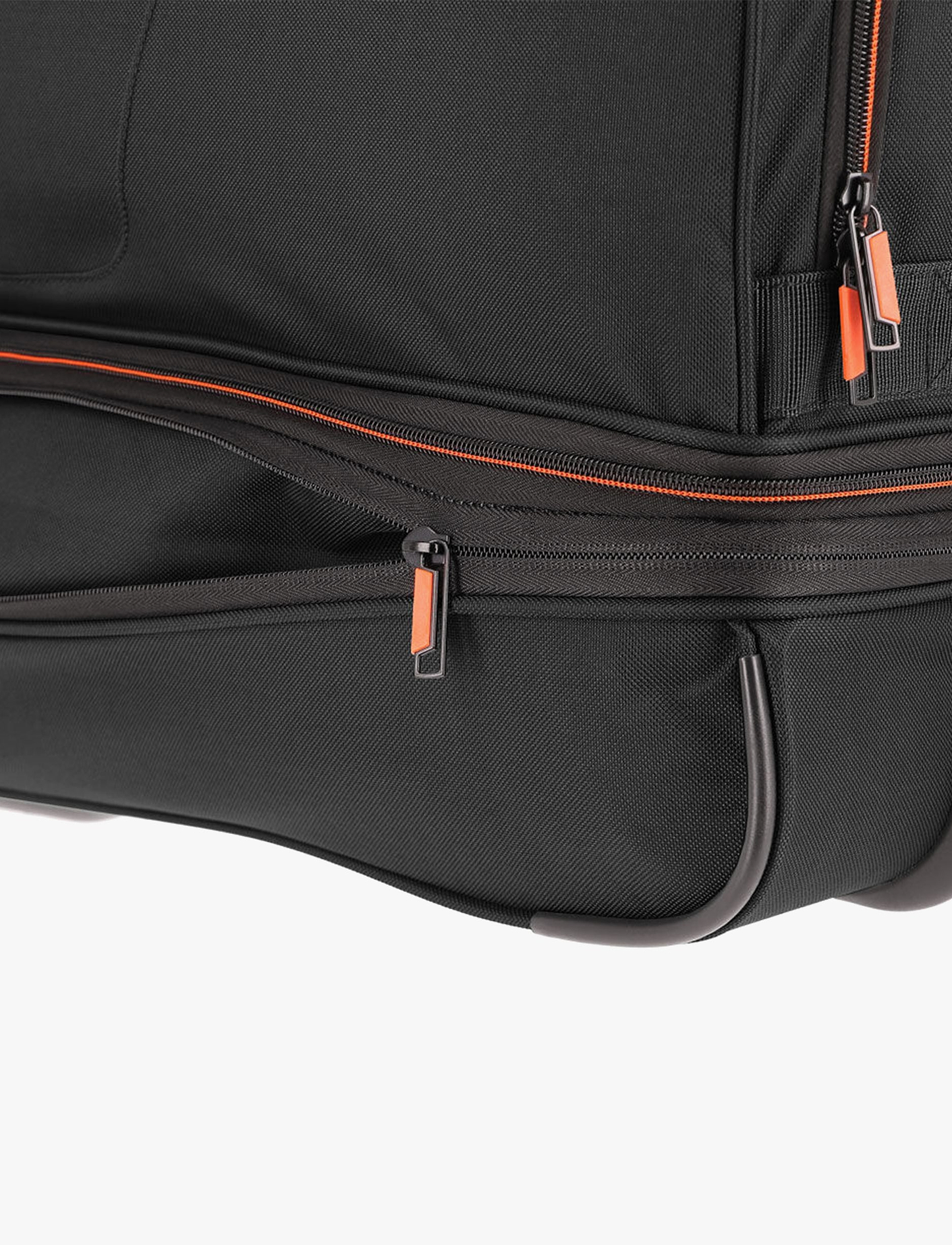 Travelite Wheeled Duffle 55 Cm BASICS - תיק נסיעה על גלגלים 55 ס"מ טרוולייט בצבע שחור