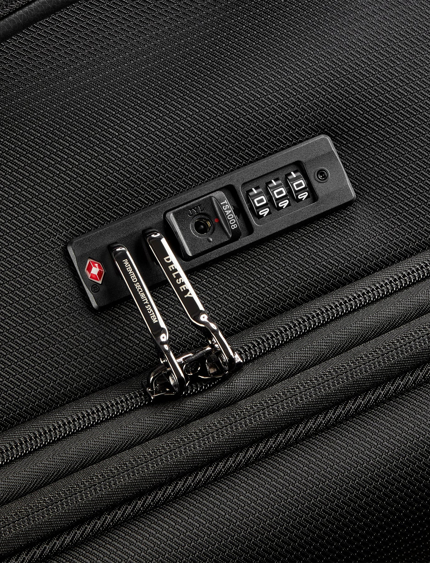 Delsey Montmartre Soft Luggage Set - סט 3 מזוודות רכות דלסי בצבע שחור