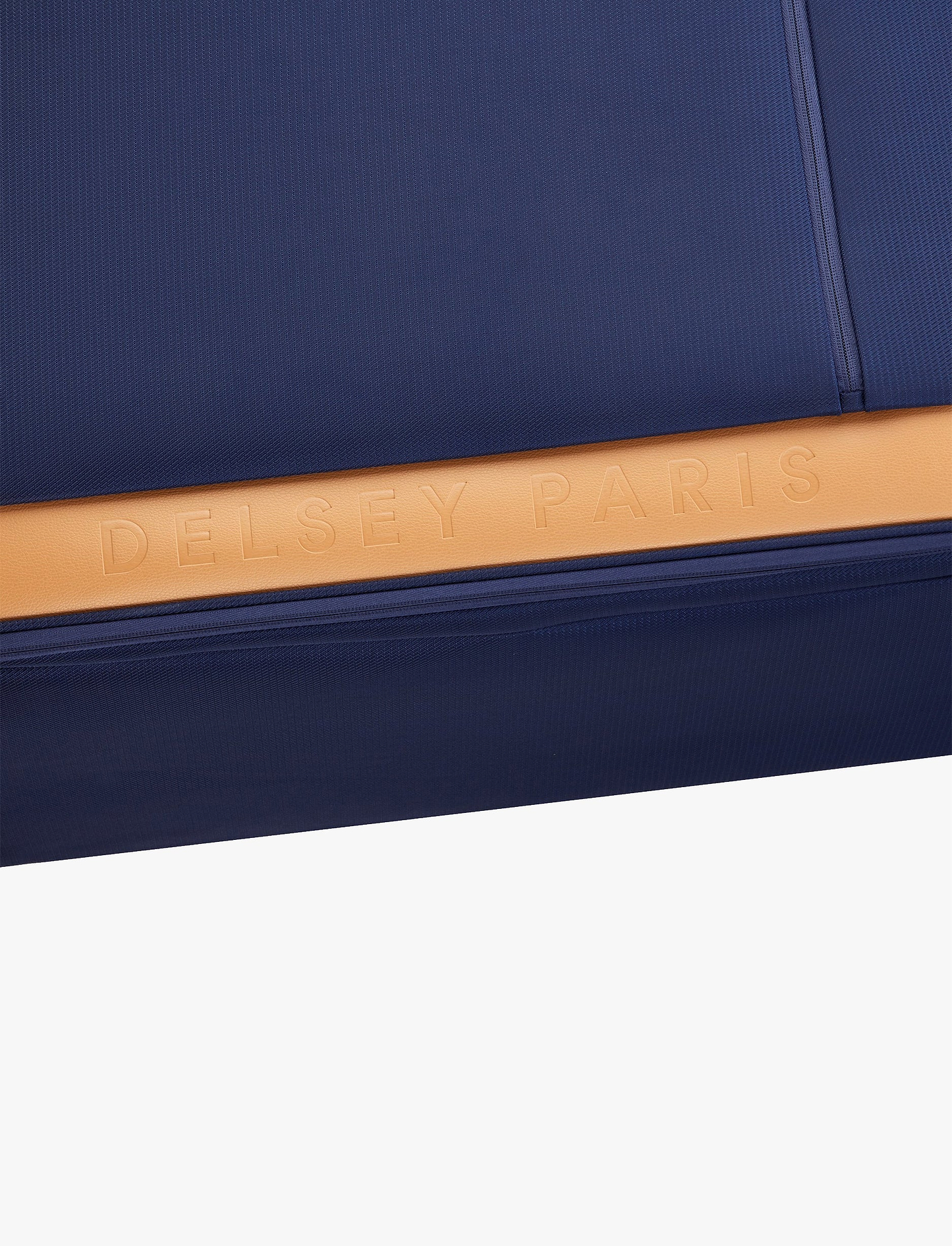Delsey Montmartre Soft Luggage Set - סט 3 מזוודות רכות דלסי בצבע נייבי