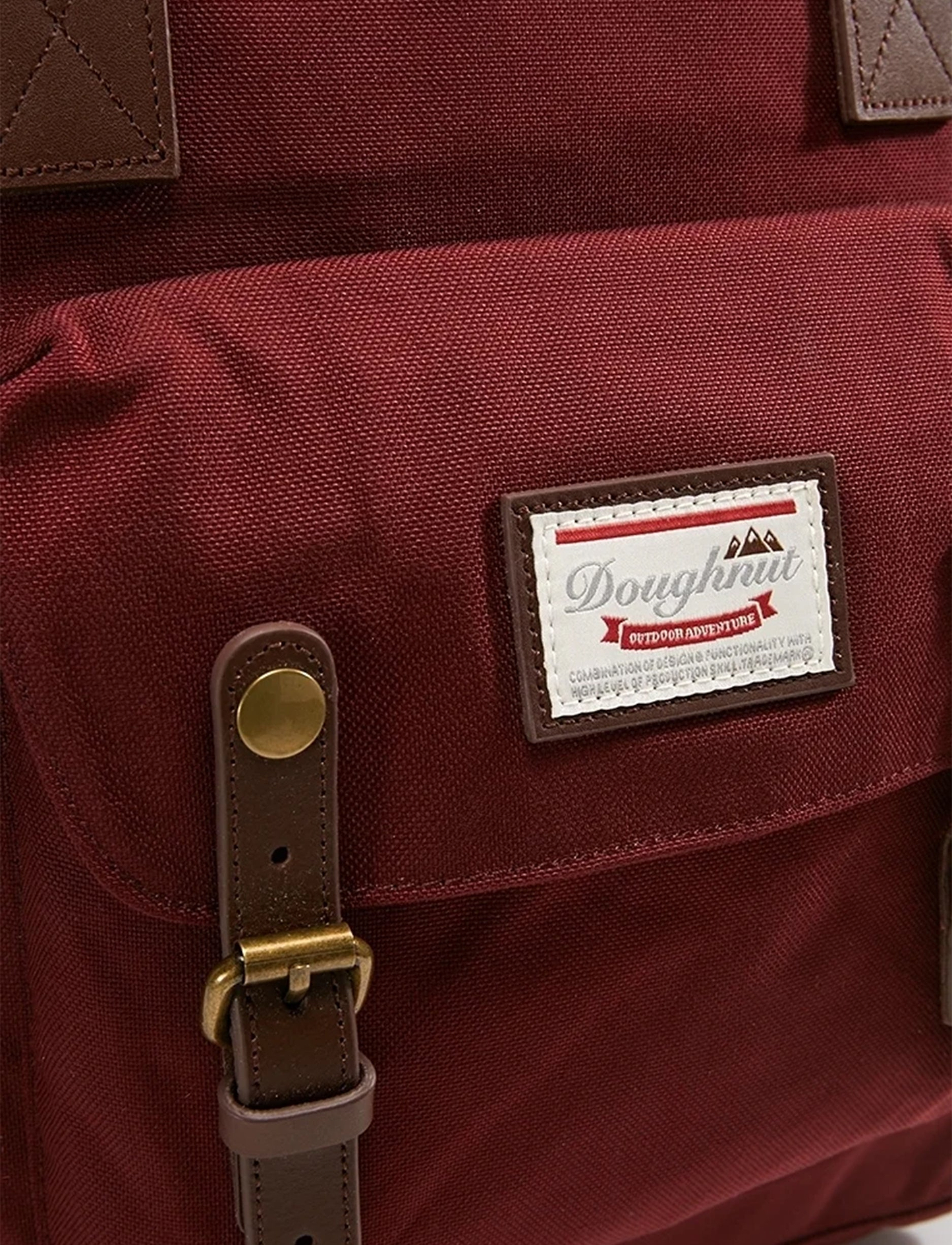 Doughnut Macaroon Large Cordura - תיק גב דונאט בצבע יין