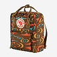 Fjallraven Kanken Art Mini -תיק גב קנקן מיני בהדפס אומנותי בצבע חום בהדפס מיוחד