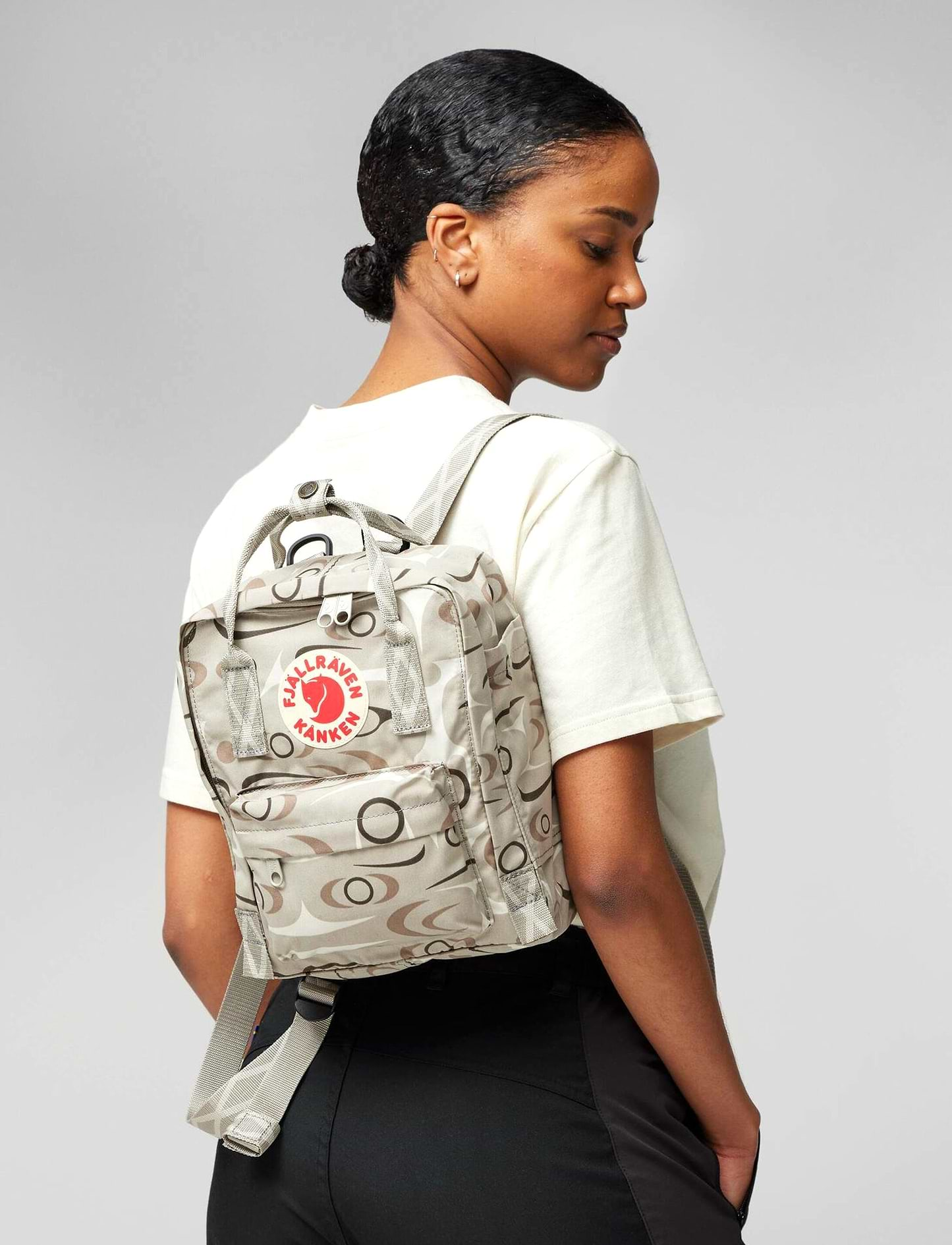 Fjallraven Kanken Art Mini -תיק גב קנקן מיני בהדפס אומנותי