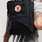 Fjallraven Kanken Outlong 23200251 - תיק קנקן 18 ליטר