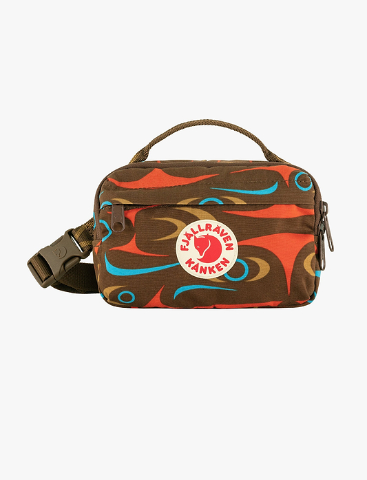 Fjallraven Kanken Art Hip Pack 23200262 - תיק צד קנקן בצבע חום
