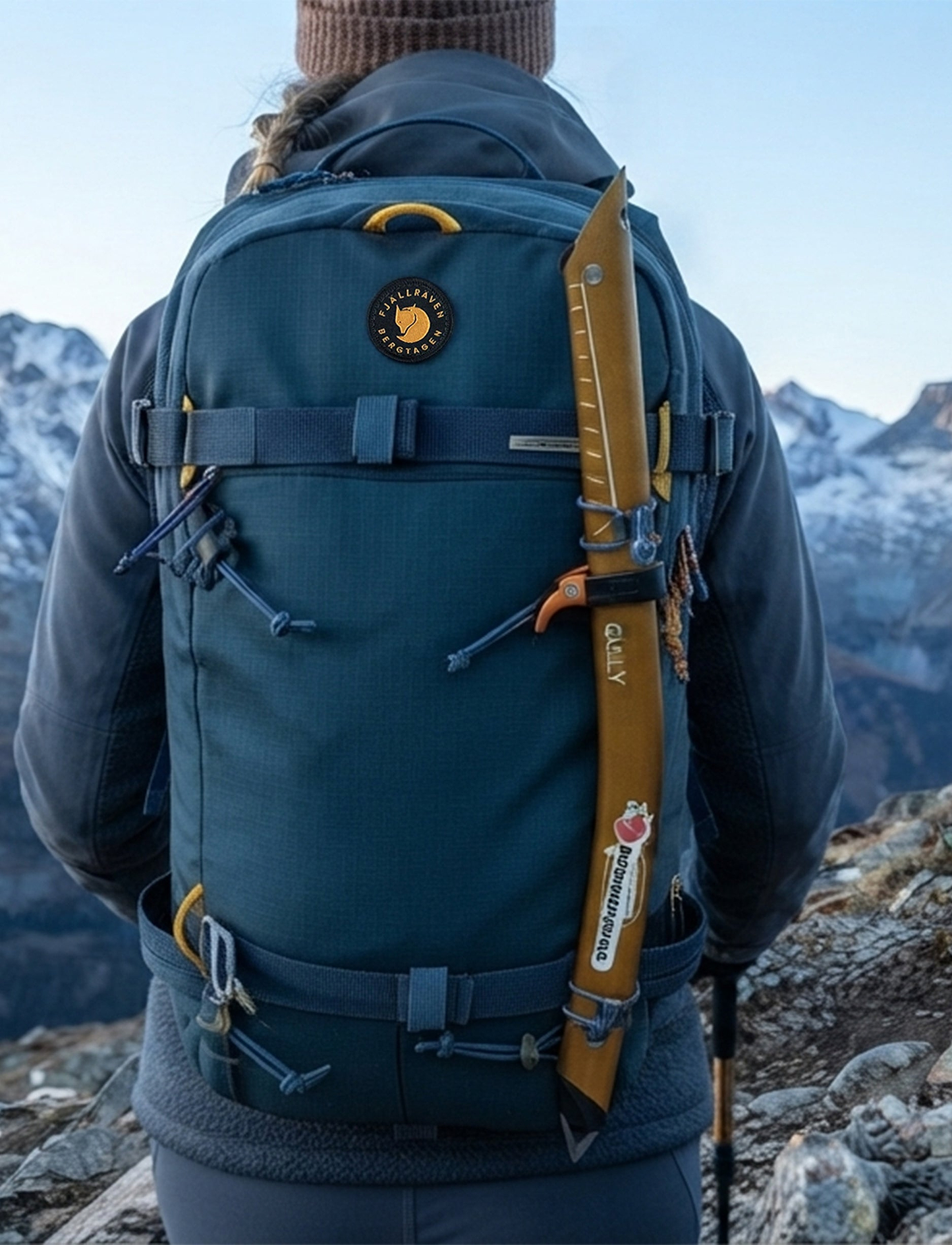 Kanken Bergtagen Touring Backpack 22 - תיק גב קנקן בצבע כחול