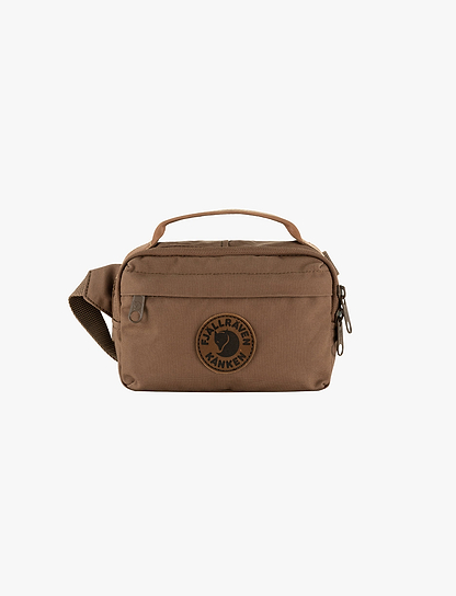 Kanken No. 2 Hip Pack - פאוץ' קנקן בצבע ערמון