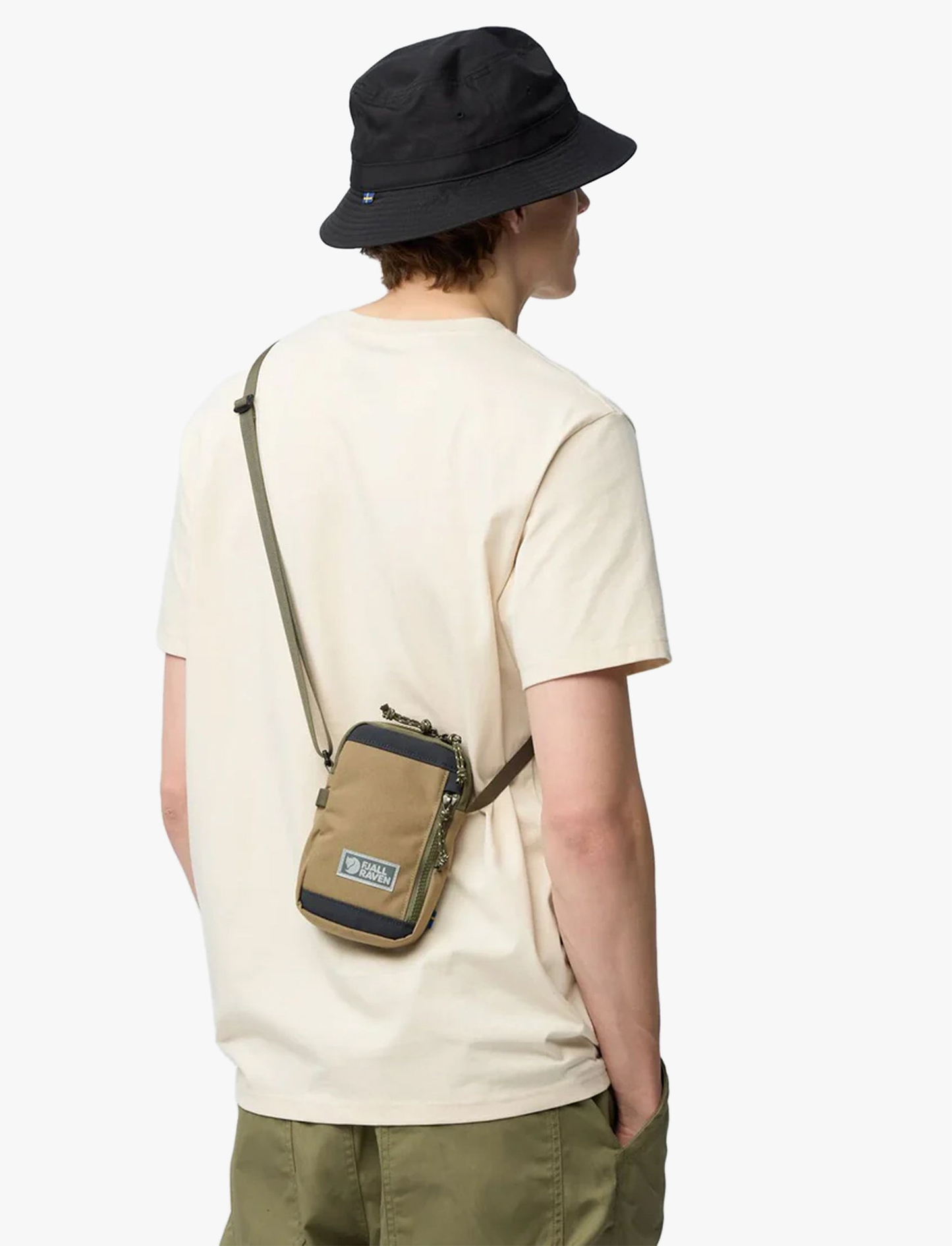 Kanken Vardag Pocket Small - תיק צד קנקן בצבע ירוק/חימר
