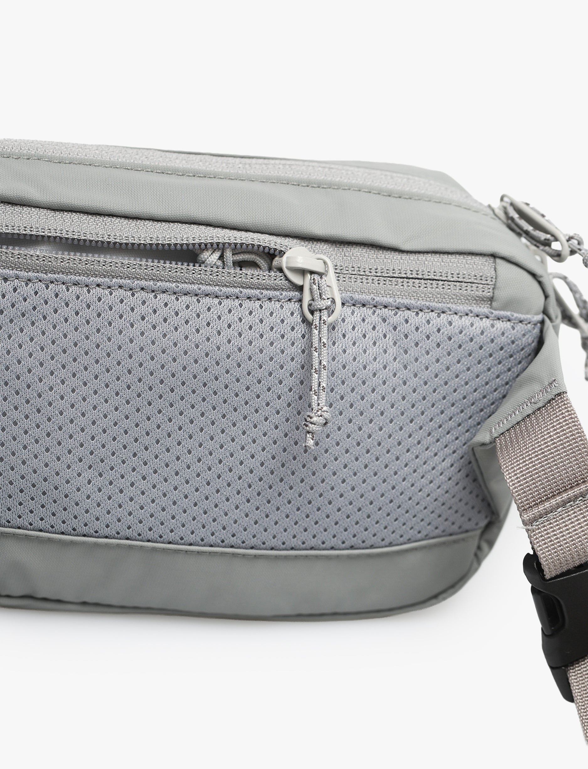 Kanken High Coast Hip Pack- מותנית פאוץ' 1.5 ליטר