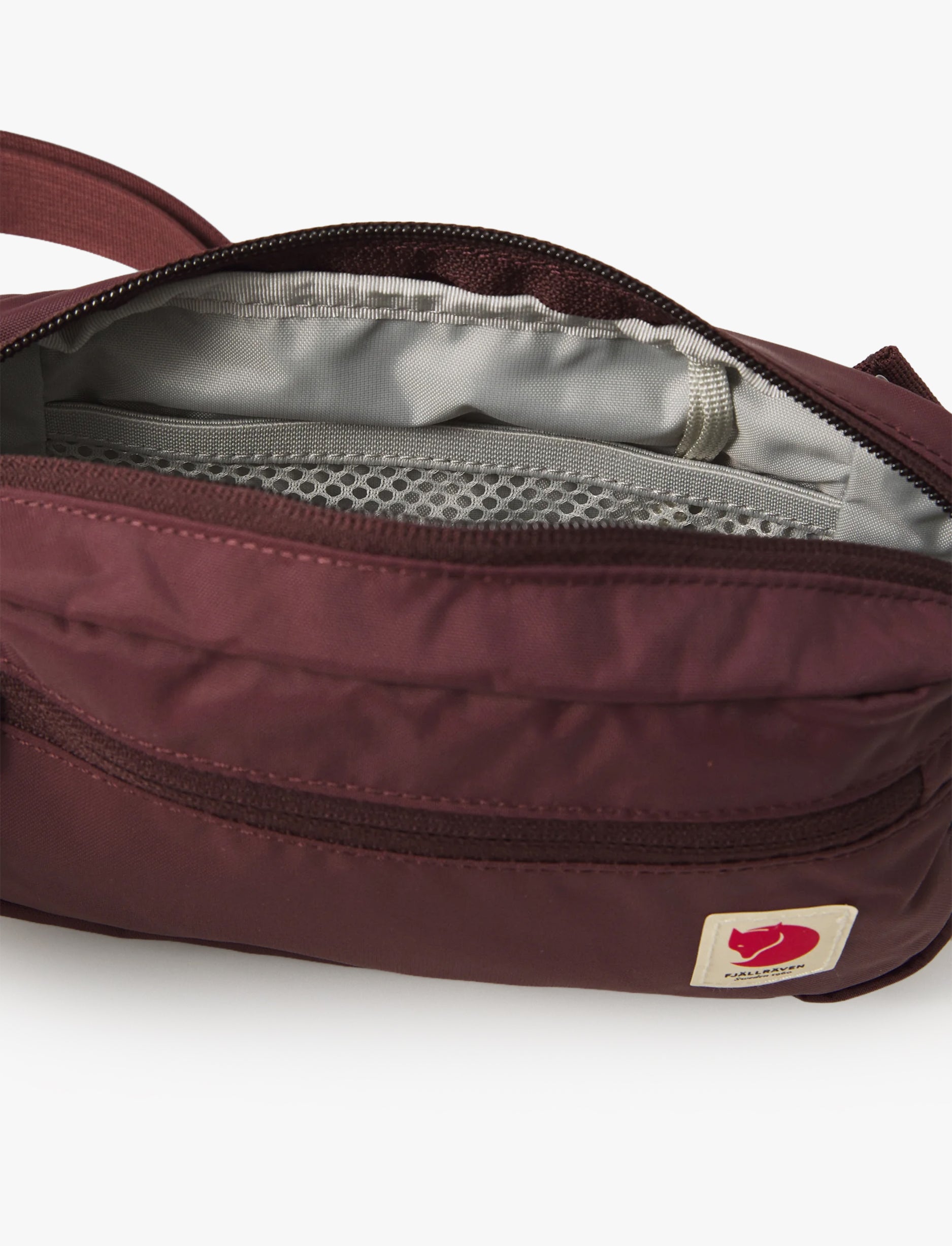 Kanken High Coast Hip Pack- מותנית פאוץ' 1.5 ליטר