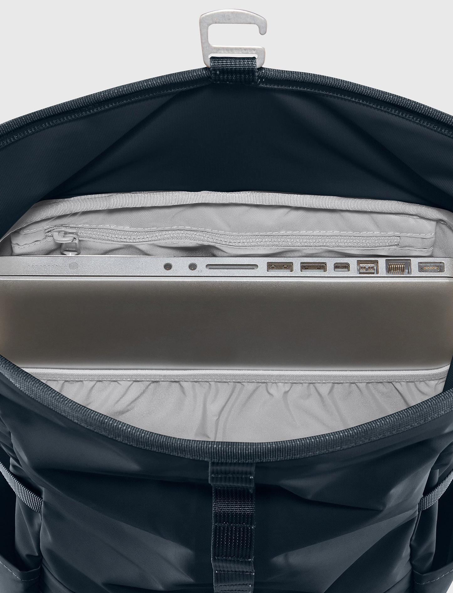 Kanken High Coast Hip Pack- מותנית פאוץ' 1.5 ליטר