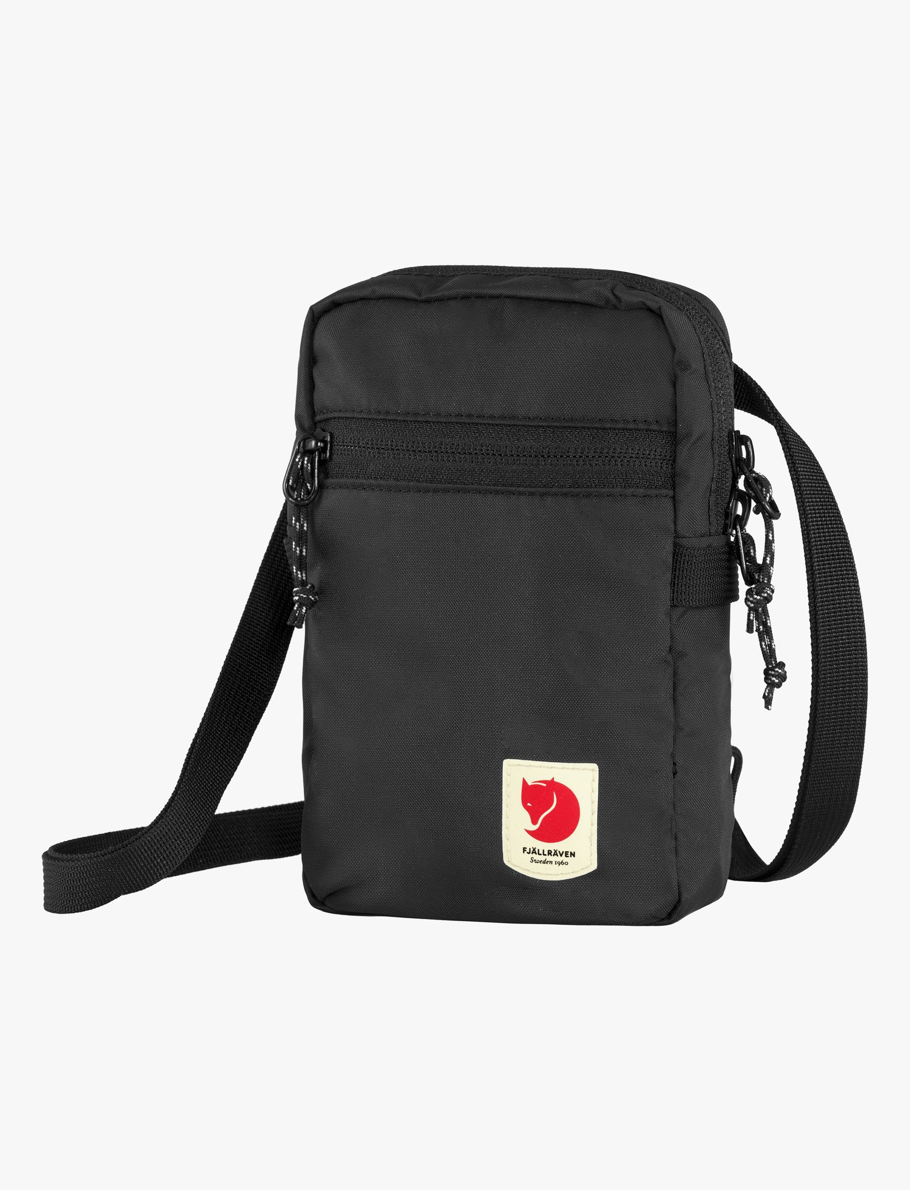 Fjallraven Kanken High Coast Pocket -תיק צד קנקן בצבע שחור