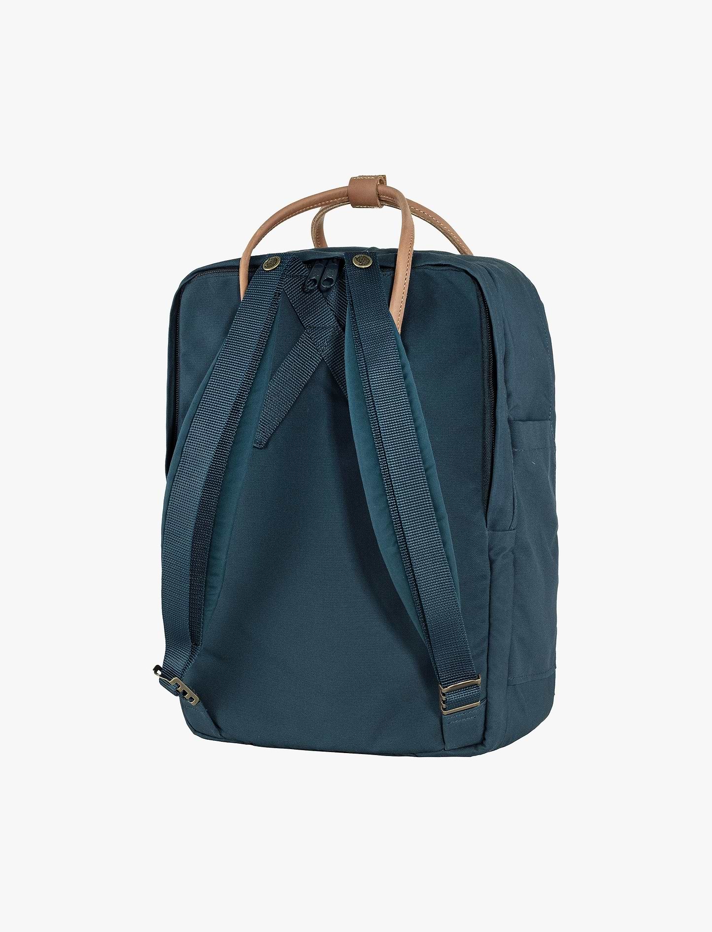 Fjallraven Kanken No. 2 Laptop - תיק גב קאן קן 18 ליטר