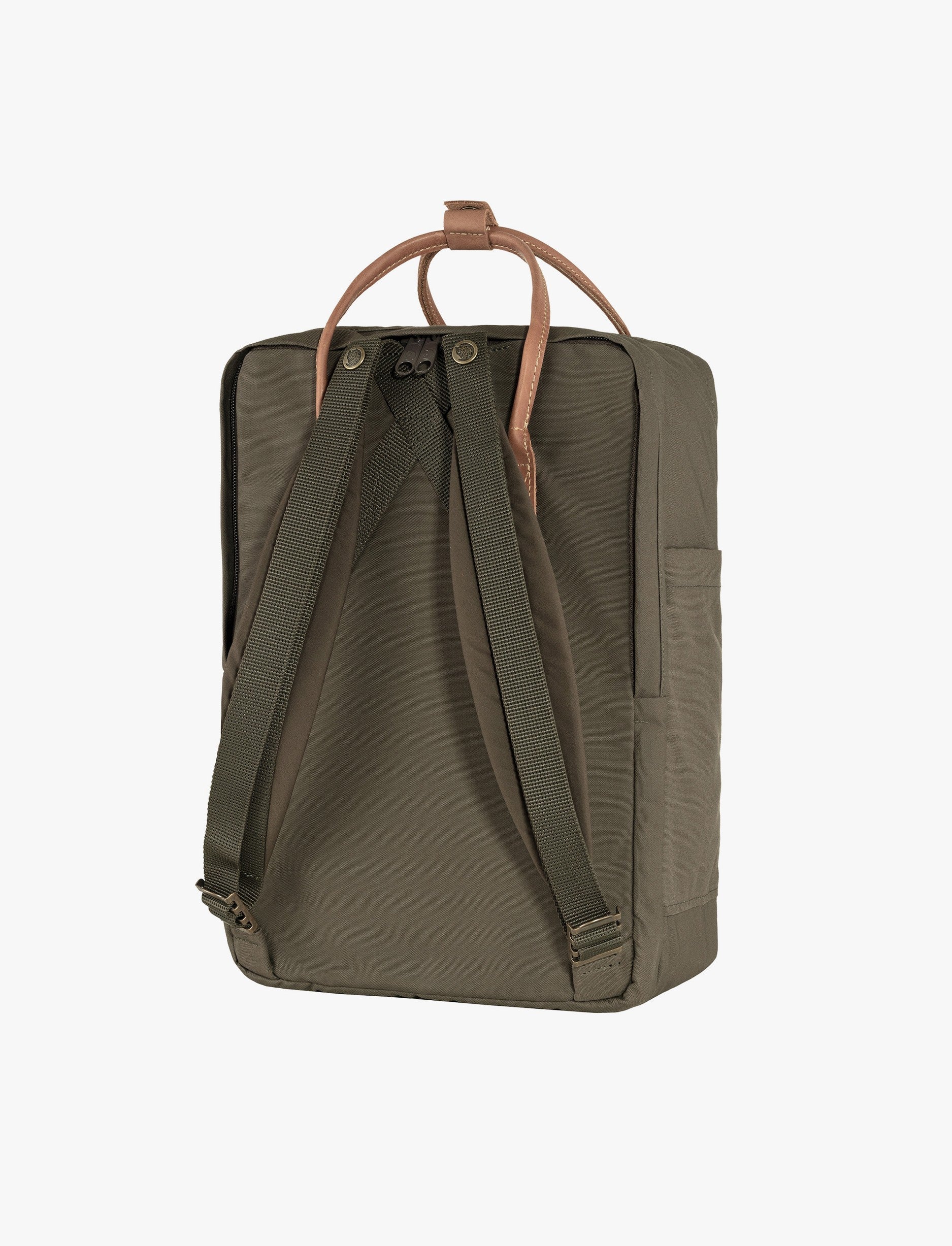Fjallraven Kanken No. 2 Laptop - תיק גב קאן קן 18 ליטר
