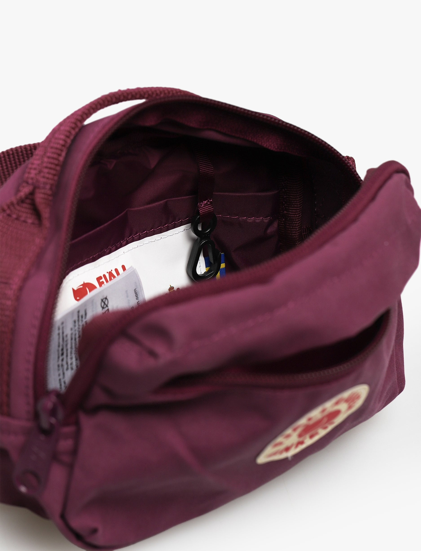 Fjallraven Kanken Hip Pack - מותנית/פאוץ קאן קן 2 ליטר