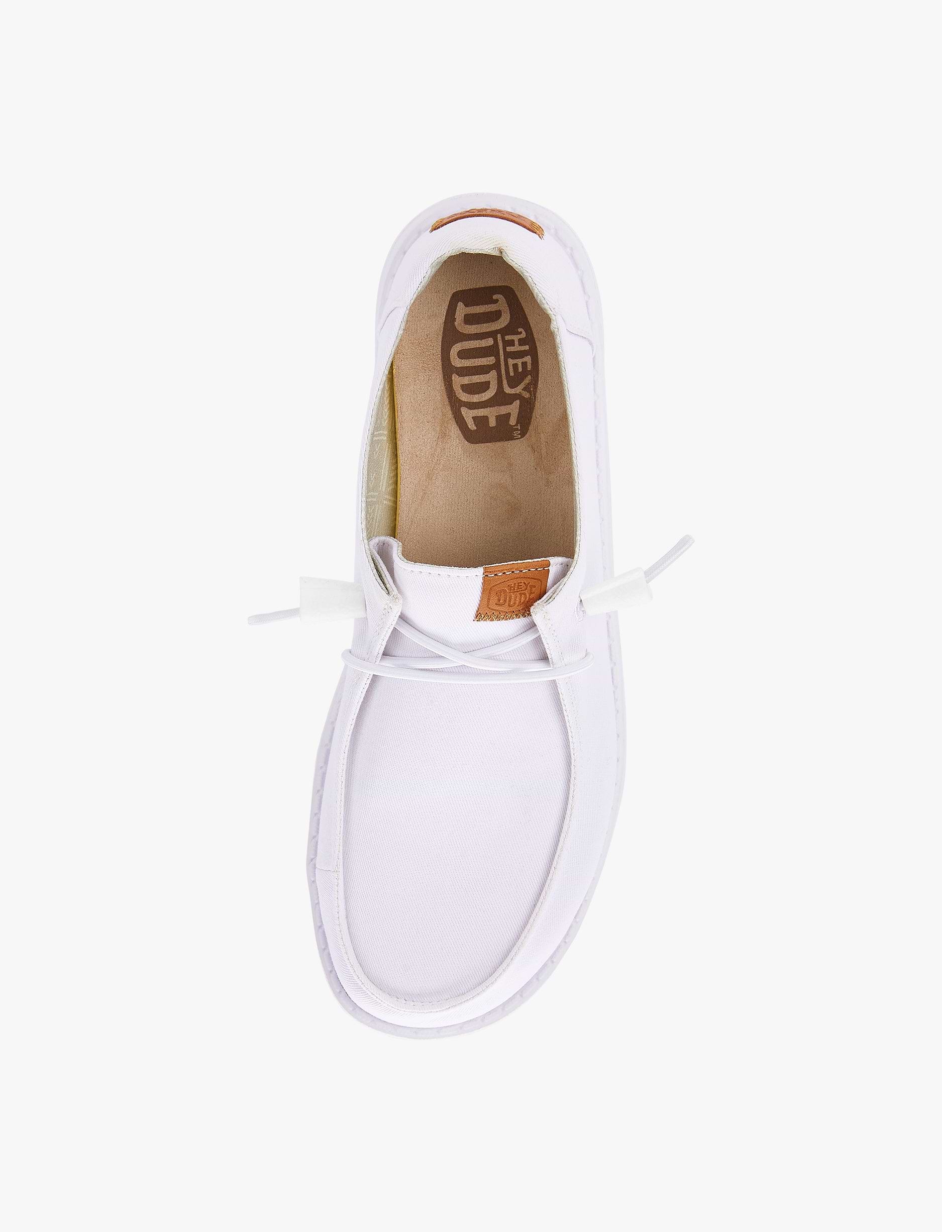 Hey Dude Lace Slip On Wendy Canvas - נעלי סליפ און היי דוד וונדי קנבס לנשים בצבע לבן