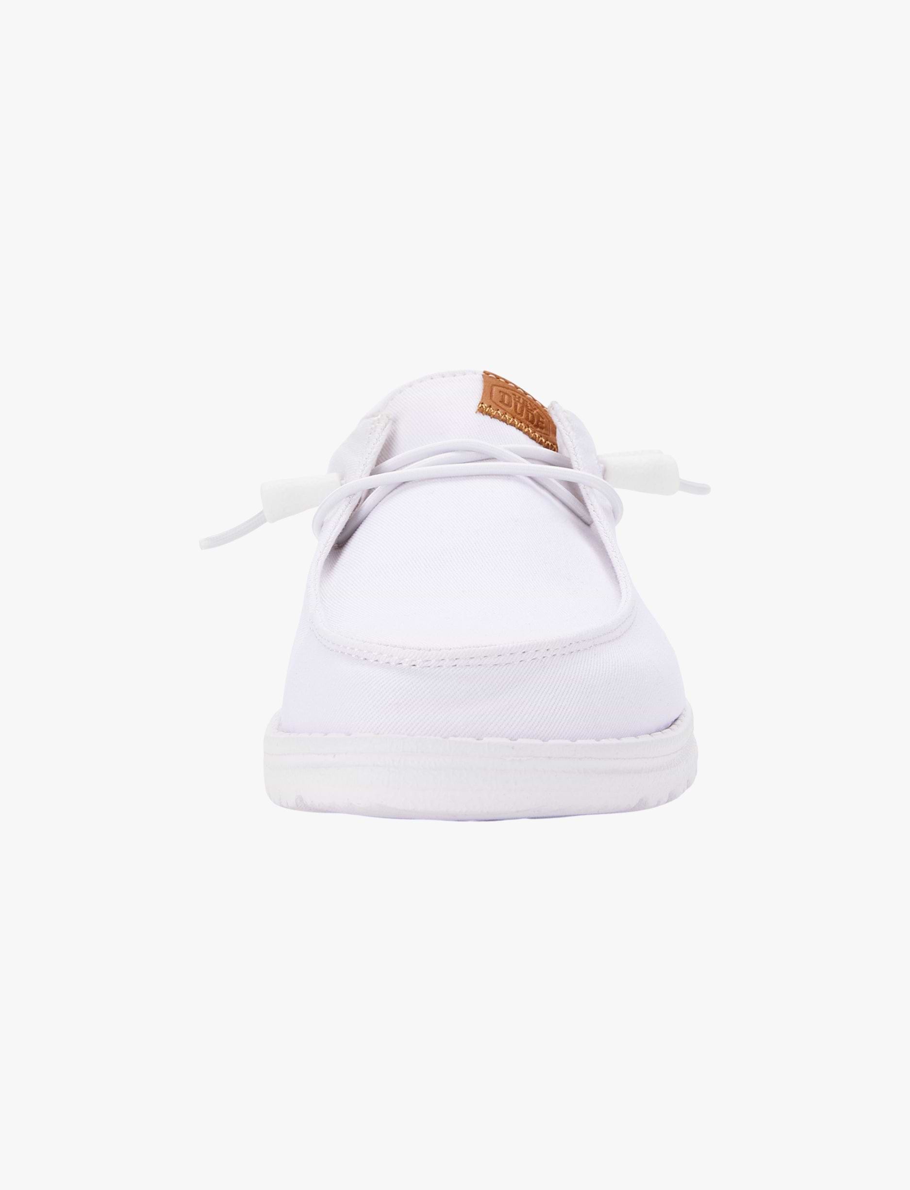 Hey Dude Lace Slip On Wendy Canvas - נעלי סליפ און היי דוד וונדי קנבס לנשים בצבע לבן