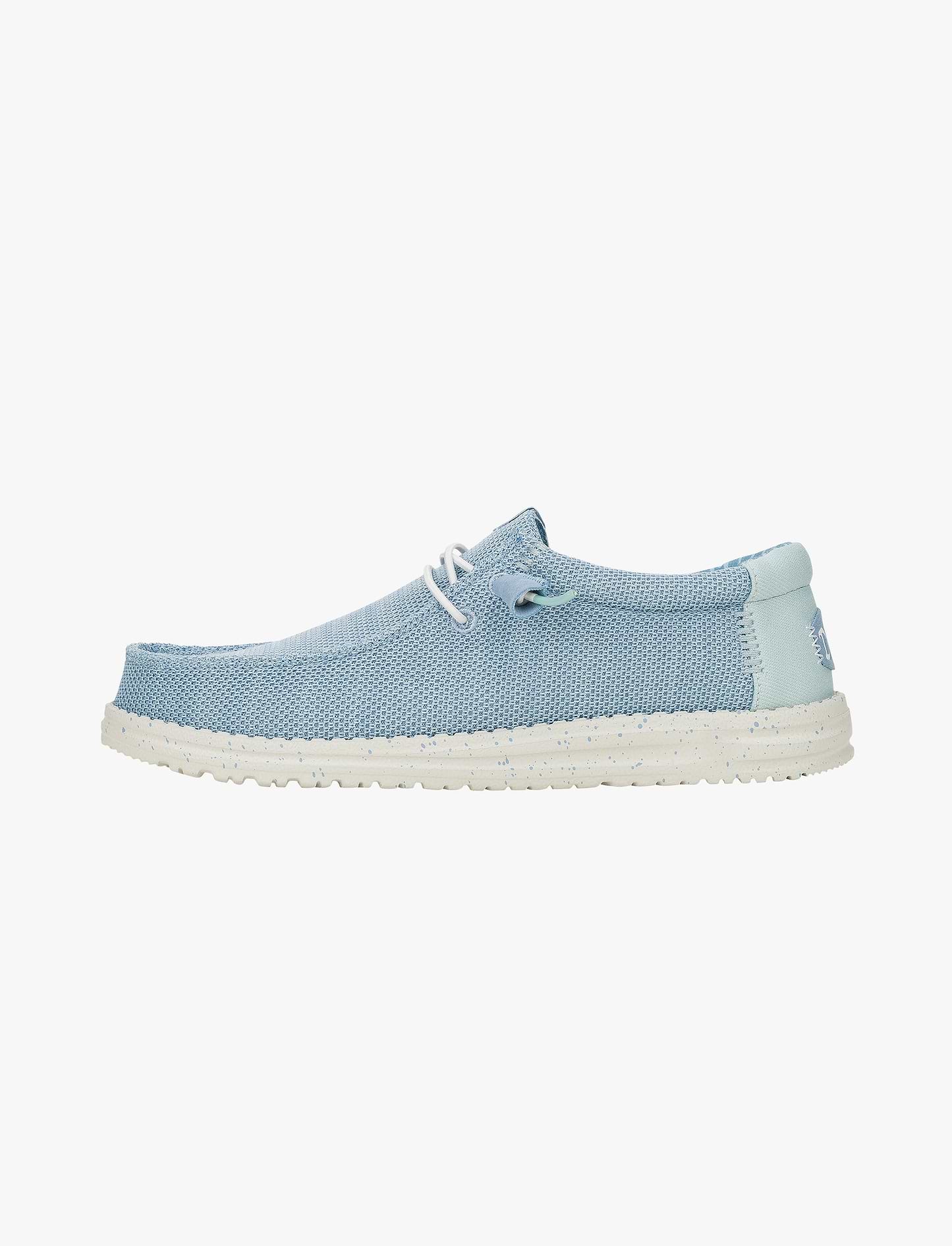 Hey Dude Slip On Wally Stretch Sox - נעלי סליפ און היי דוד לגברים בצבע כחול ענן/תכלת
