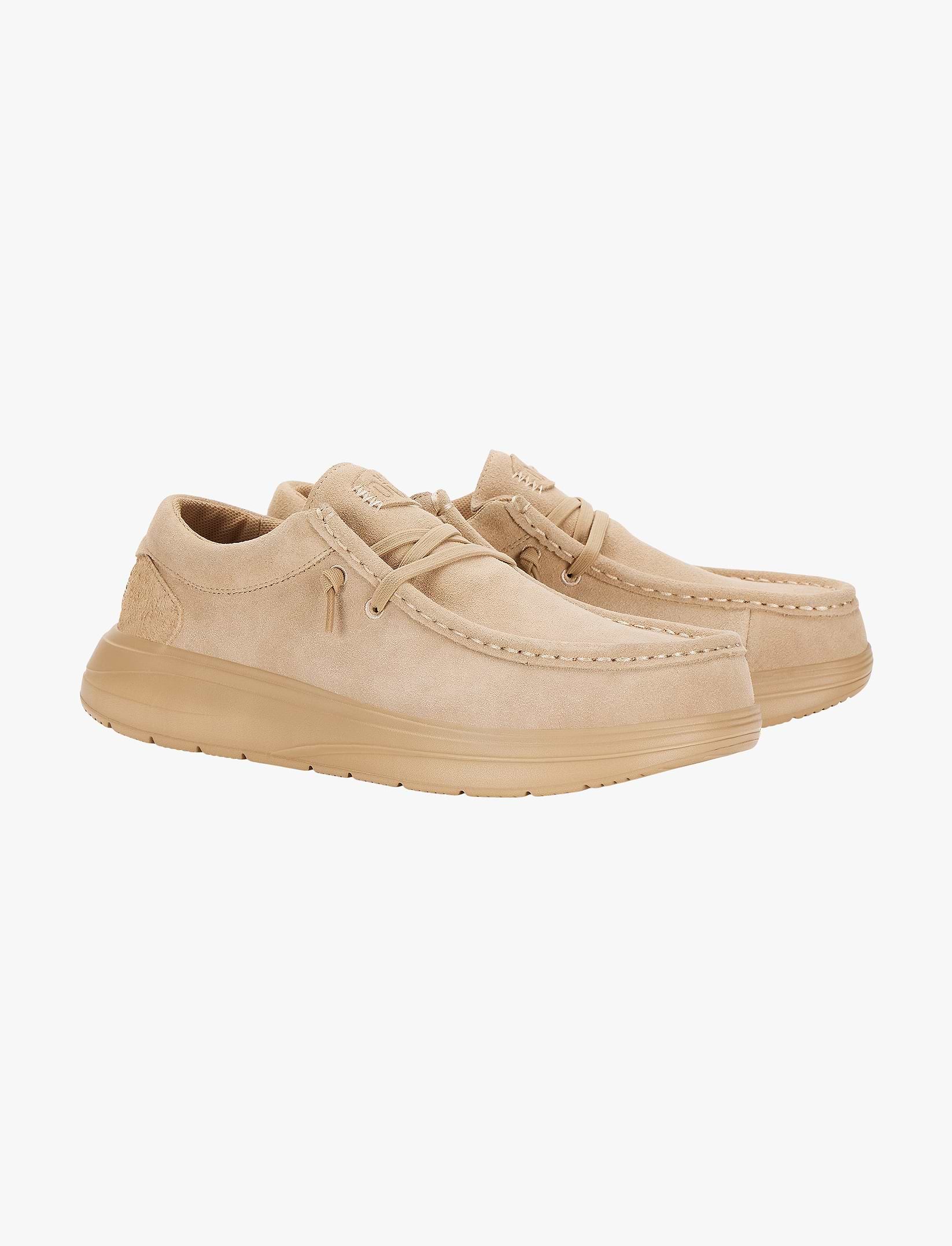 Hey Dude Wally Comf Suede - נעלי סליפ און היידוד לגברים בצבע טאן