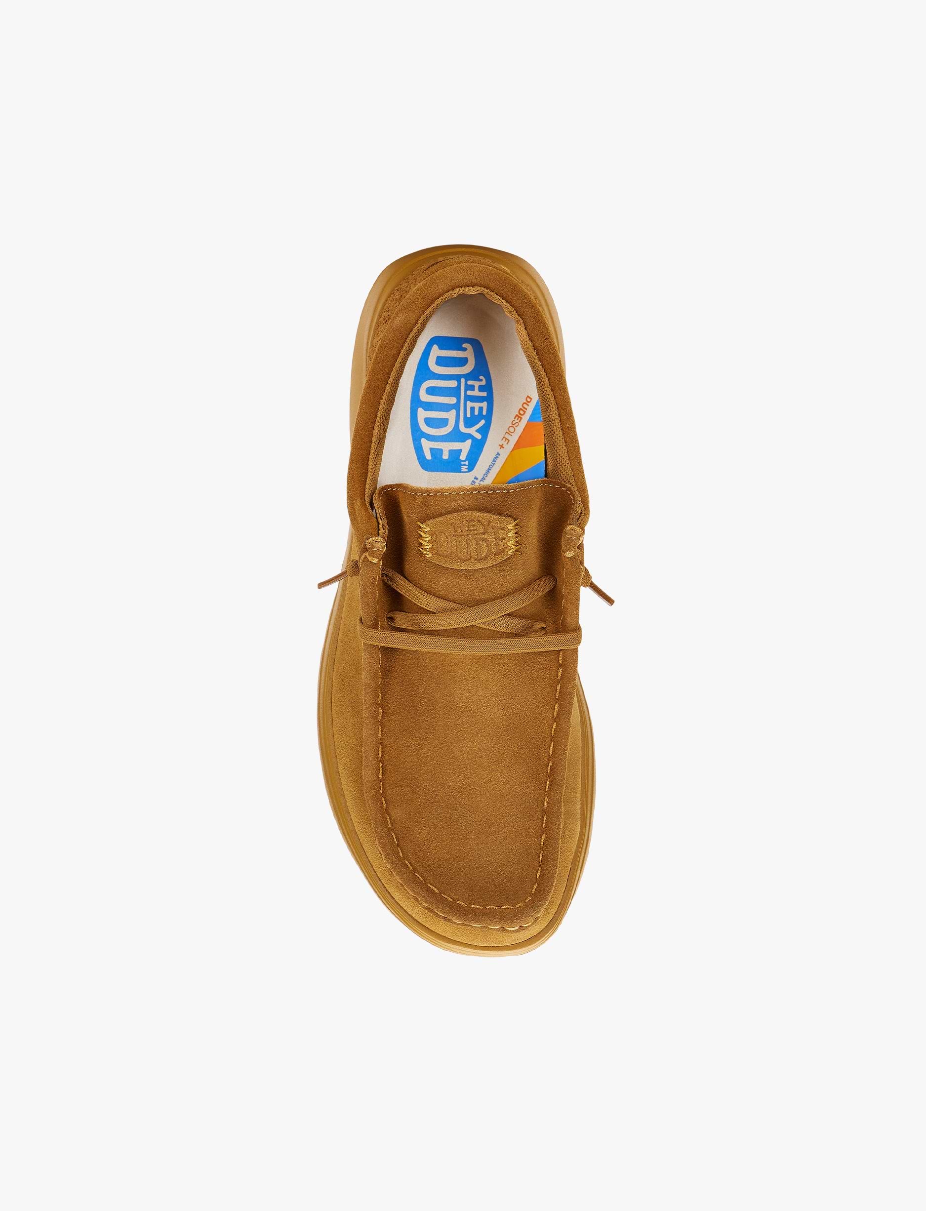 Hey Dude Wally Comf Suede - נעלי סליפ און היידוד לגברים בצבע זהוב-צהוב