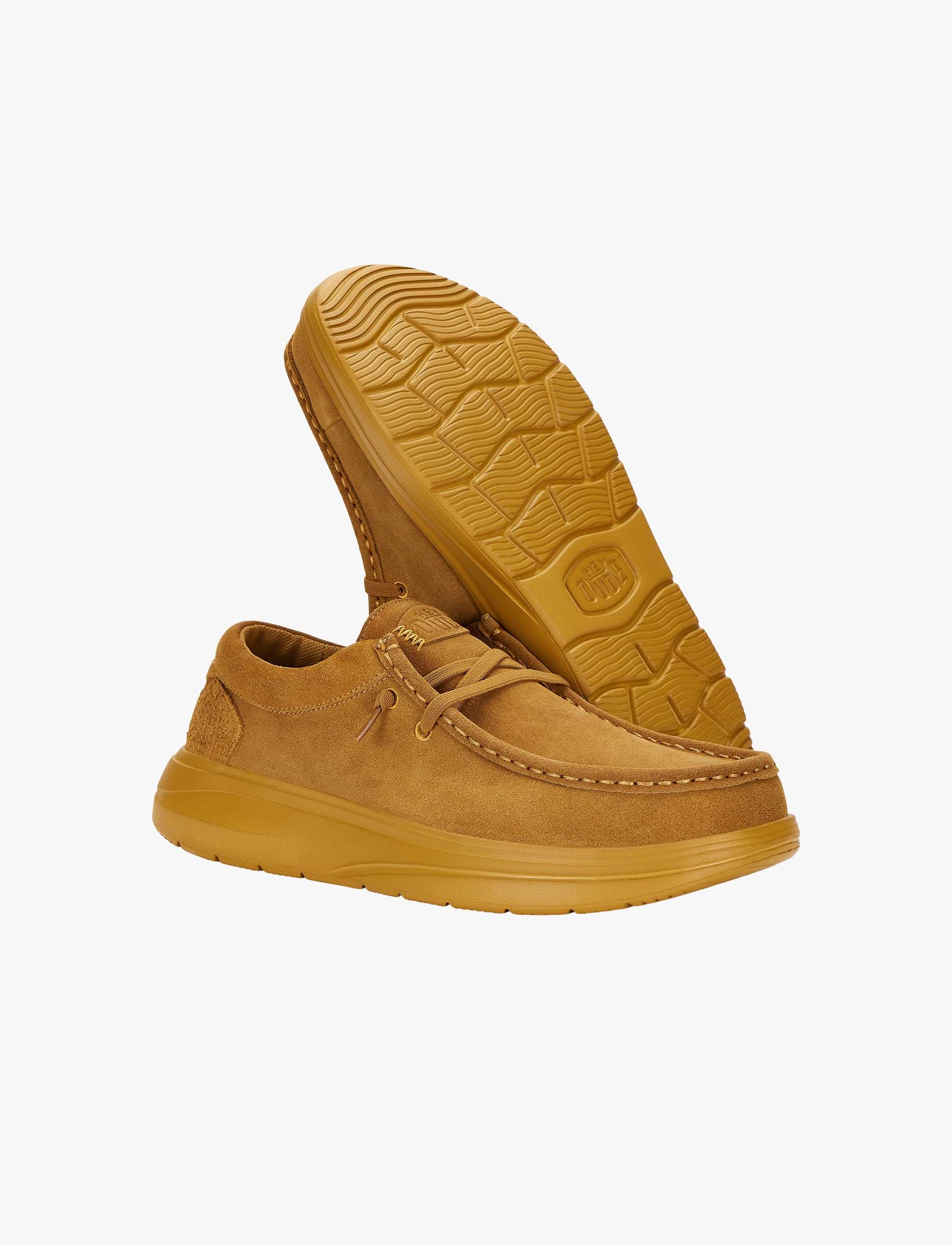 Hey Dude Wally Comf Suede - נעלי סליפ און היידוד לגברים בצבע זהוב-צהוב