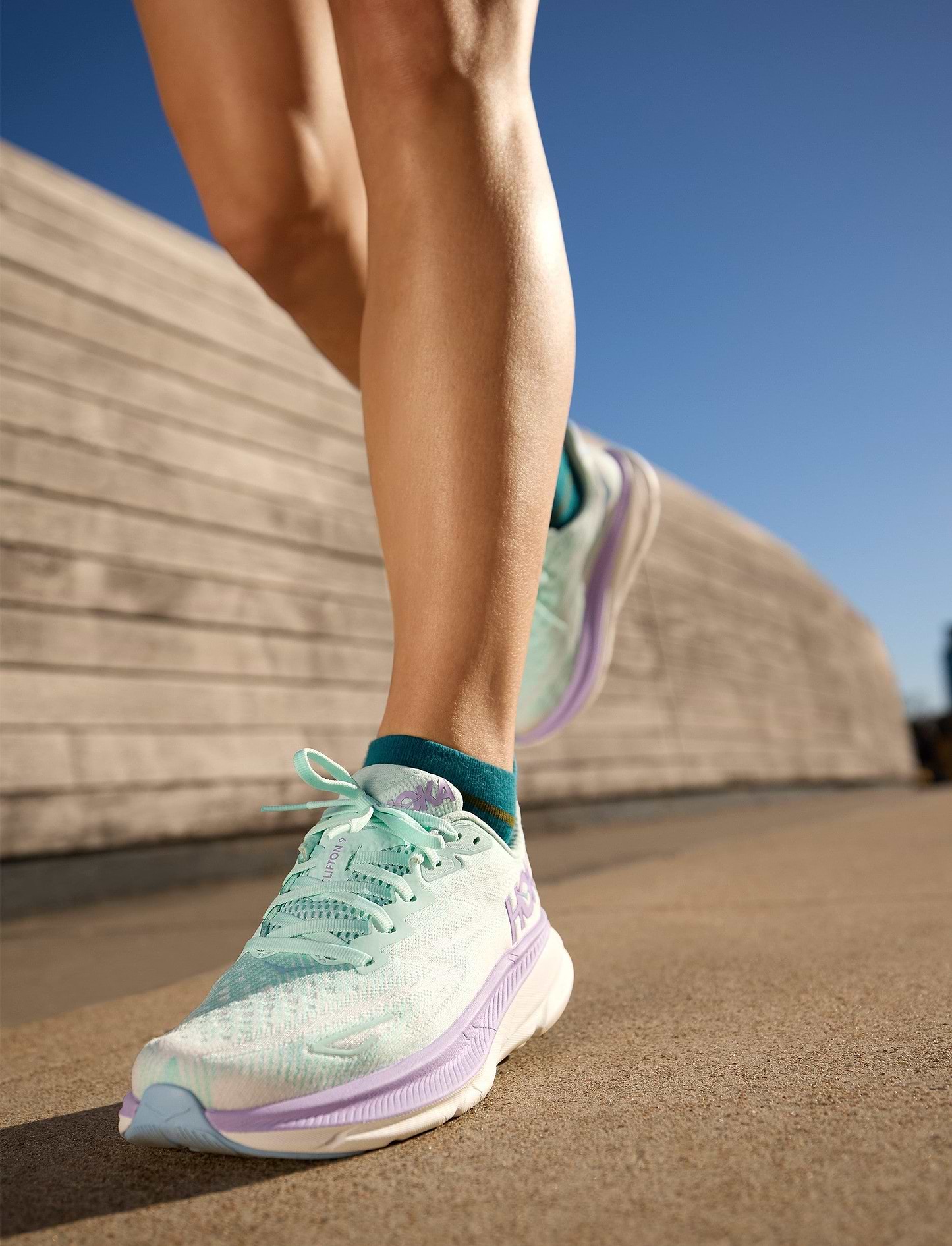 Hoka Clifton 9 Wide - נעלי ספורט נשים הוקה קליפטון 9 רחבות
