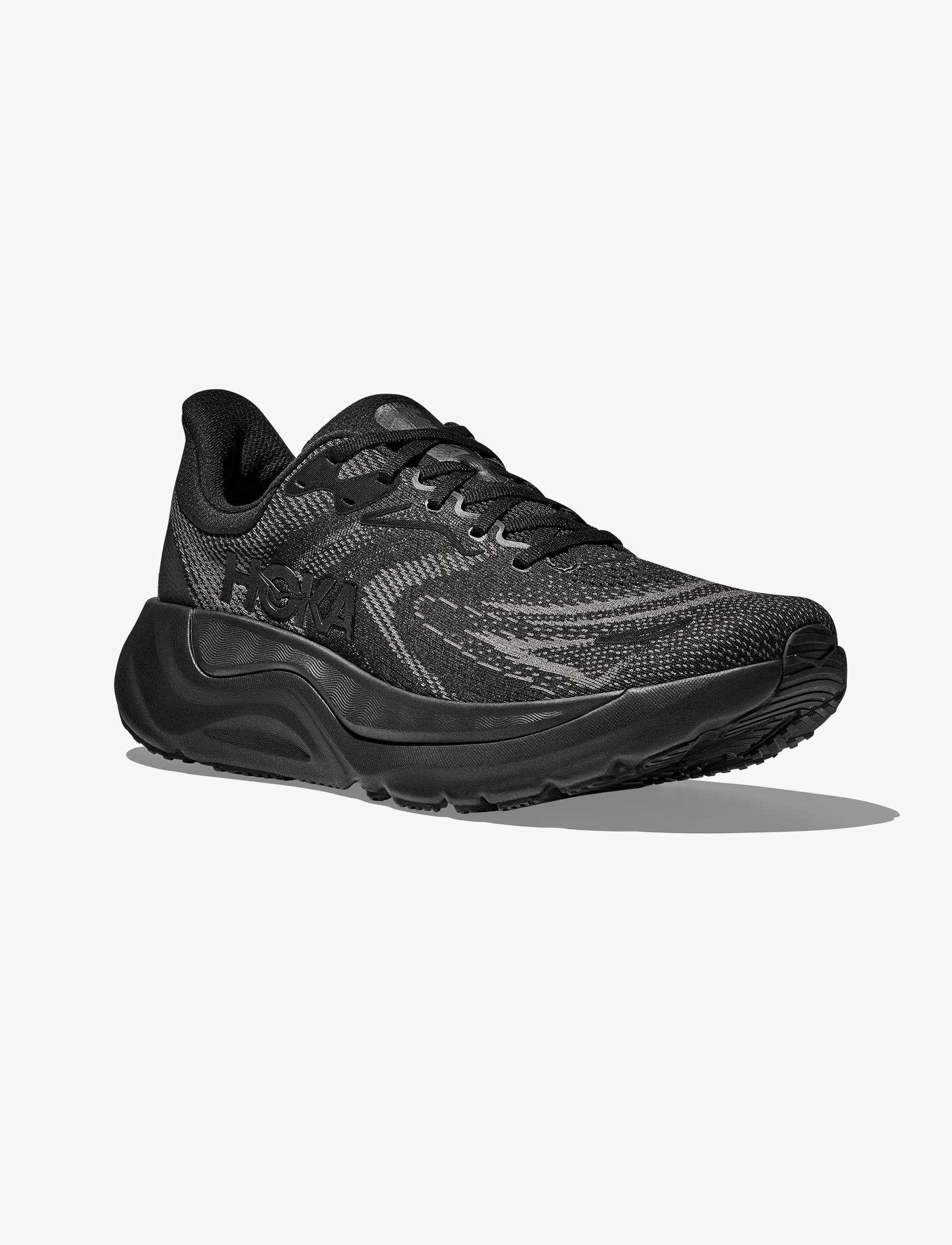 HOKA Arahi Wide 8 - נעלי ספורט גברים הוקה ארהי 8 רחבות בצבע שחור/שחור