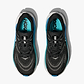 HOKA Arahi Wide 8 - נעלי ספורט גברים הוקה ארהי 8 רחבות בצבע שחור/כחול סקיי