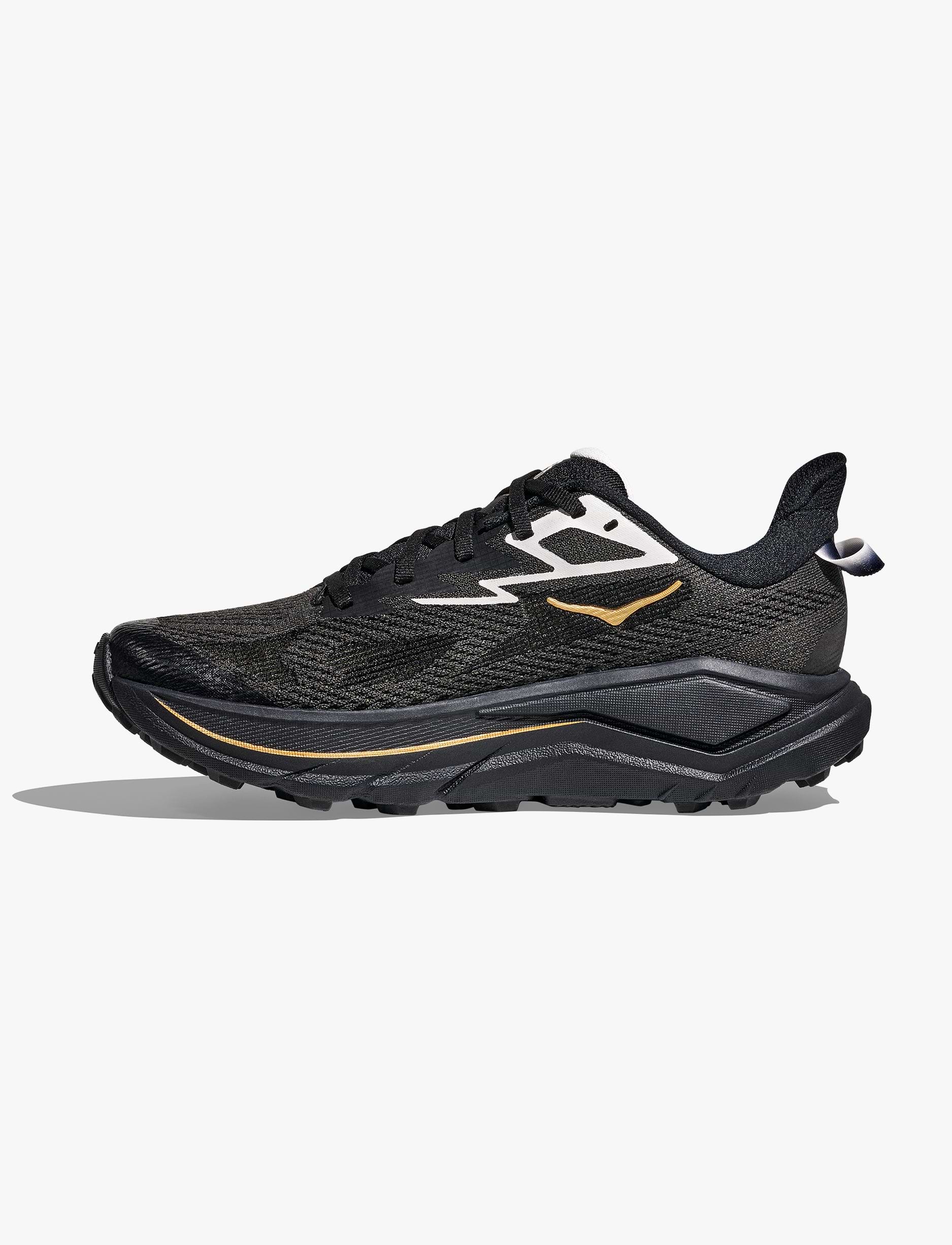 Hoka Challenger 8 - נעלי ספורט נשים הוקה צ'אלנג'ר 8 בצבע שחור/זהב