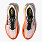 HOKA MACH X 3 - נעלי ספורט לגברים הוקה מאכ איקס בצבע לבן/נאון טנג'רין