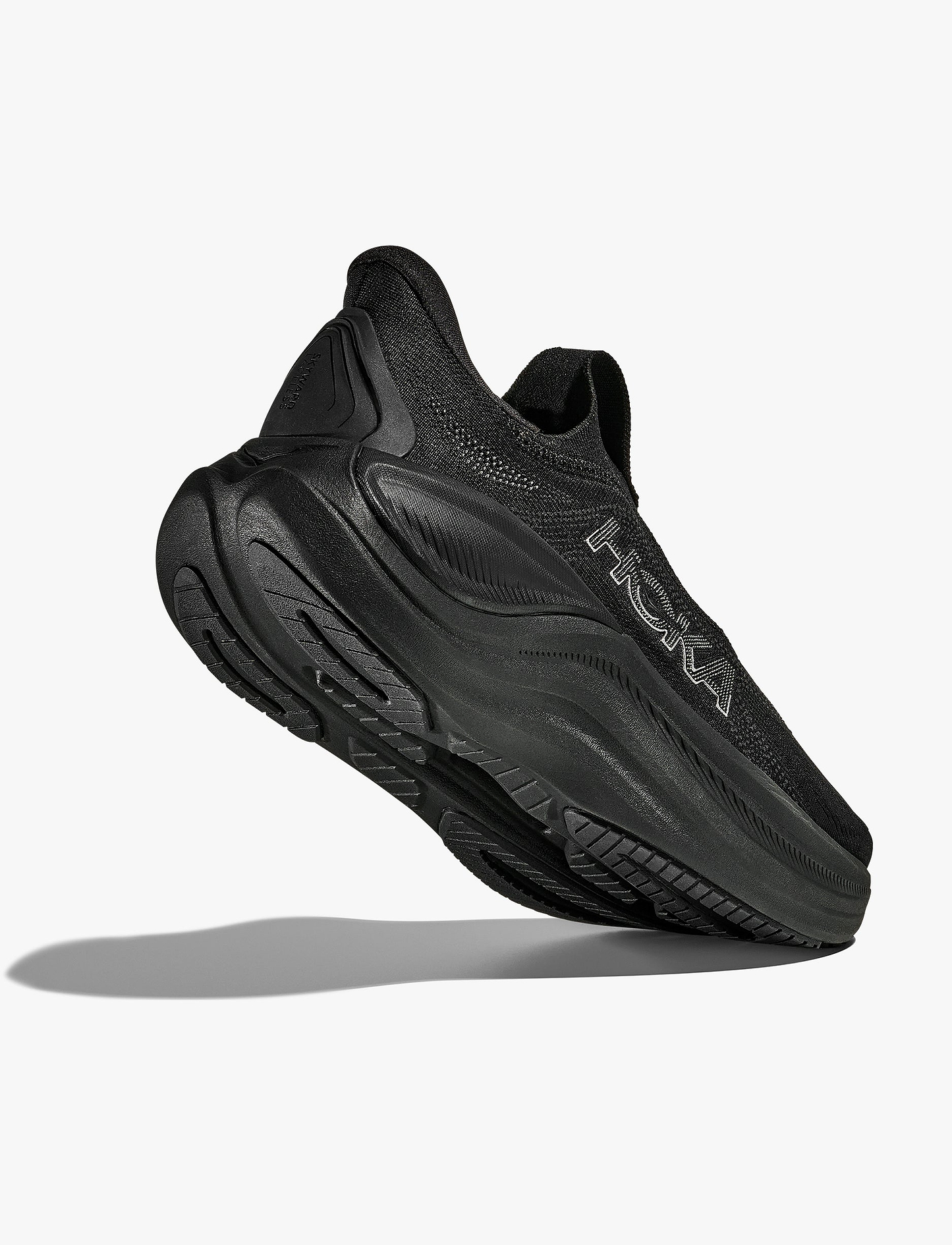 HOKA Skyward Laceless - נעלי התאוששות הוקה סקייווארד לייסלס לגברים בצבע שחור/שחור