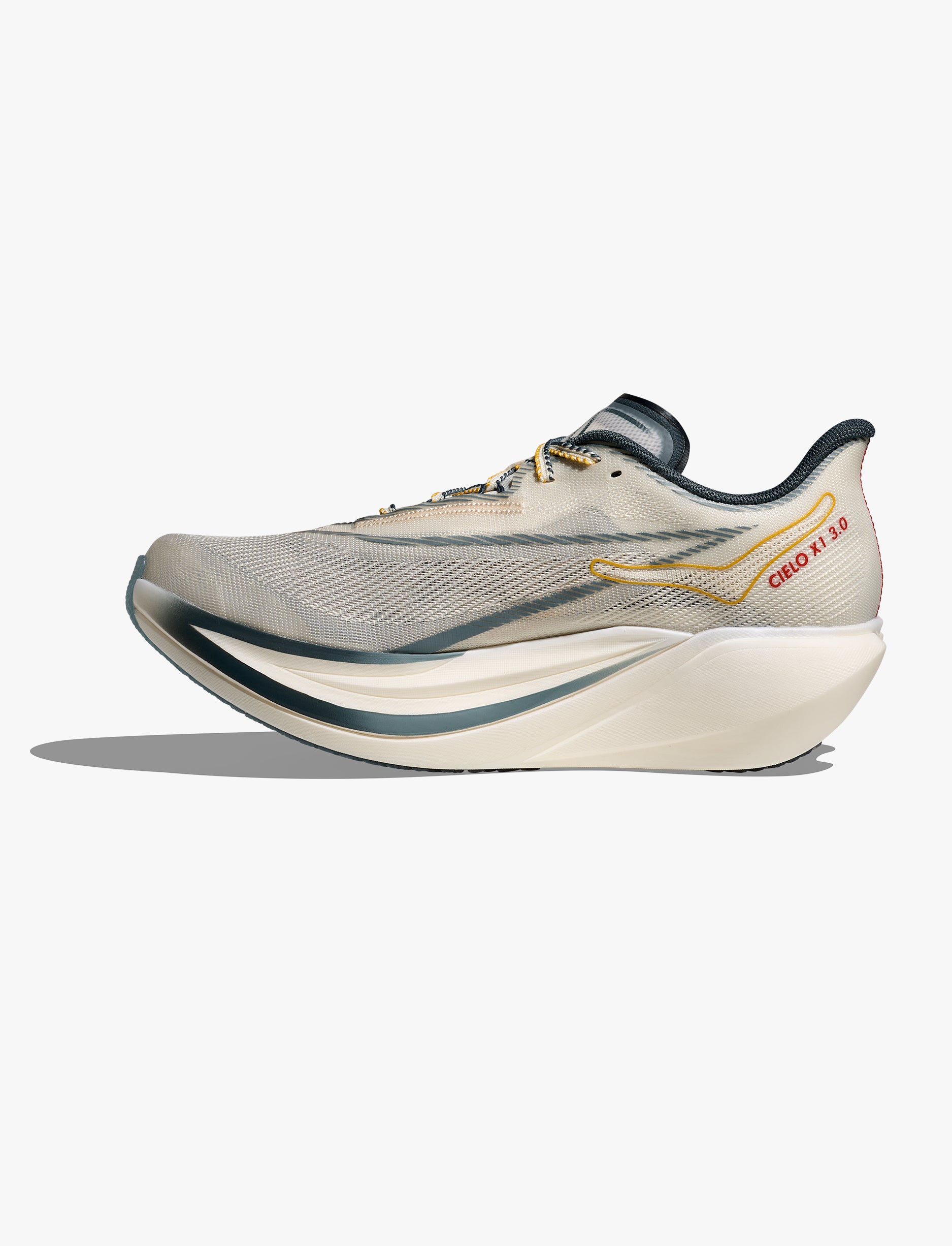 HOKA CIELO X1 3.0- נעלי ספורט הוקה סיאלו בצבע אלבסטר/צהוב זהוב