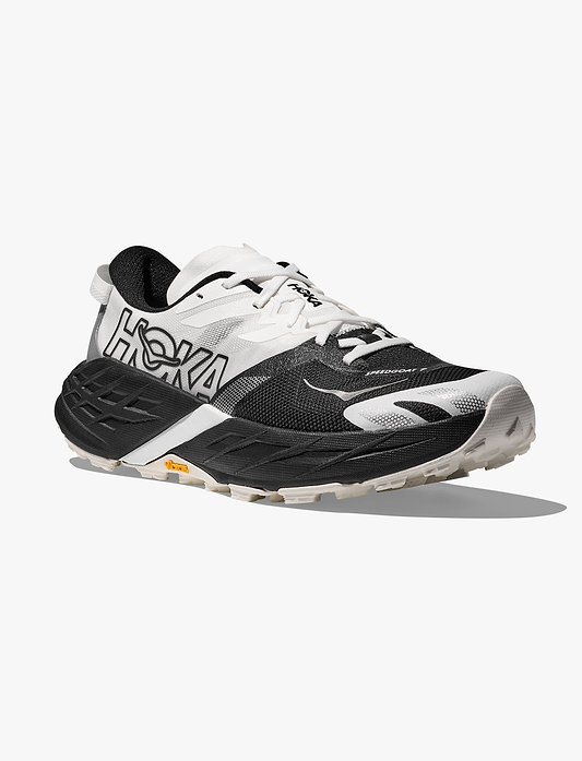 HOKA SPEEDGOAT 7 WIDE - נעלי ספורט גברים ספידגוט 7 רחבות בצבע שחור/לבן
