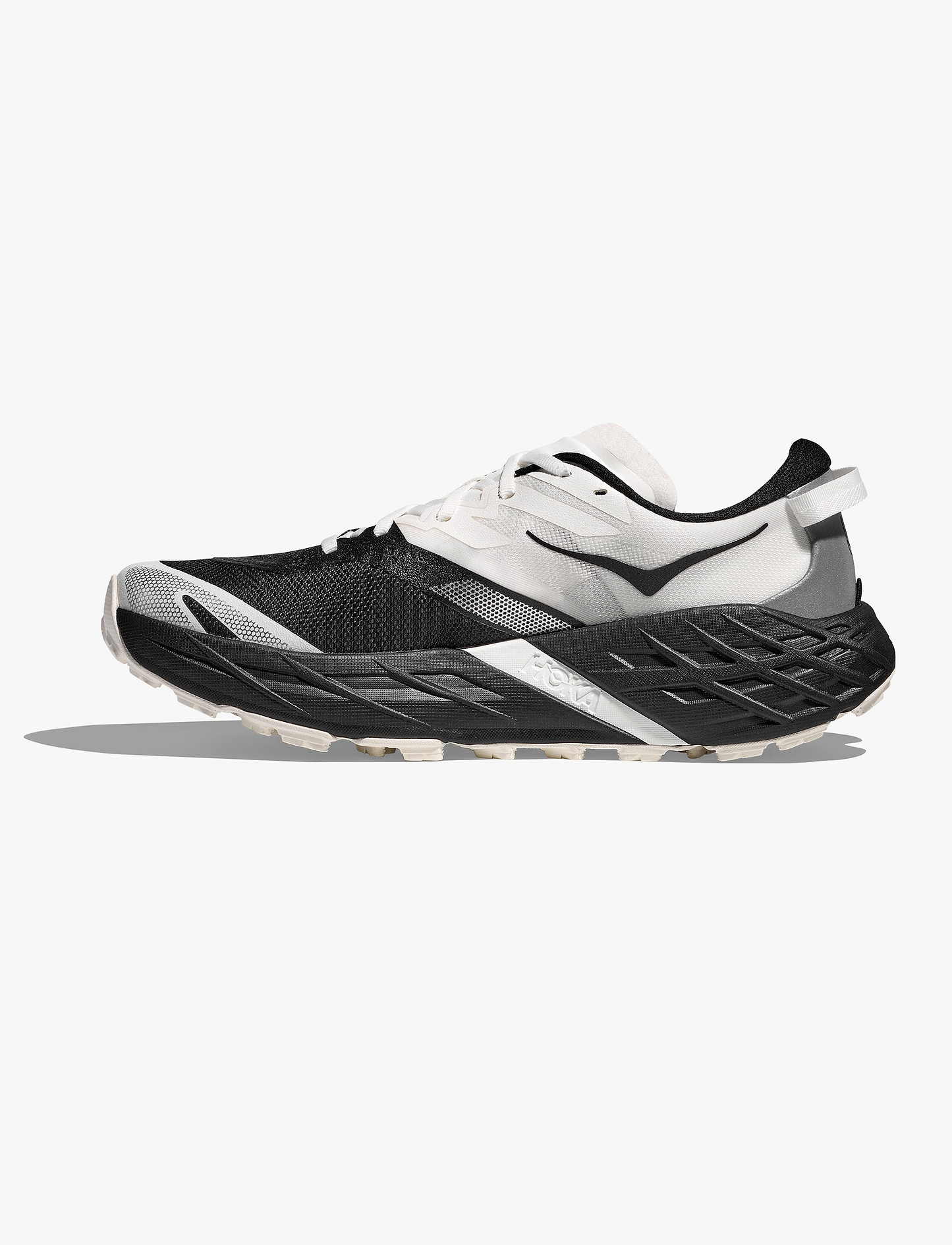 HOKA SPEEDGOAT 7 WIDE - נעלי ספורט גברים ספידגוט 7 רחבות בצבע שחור/לבן