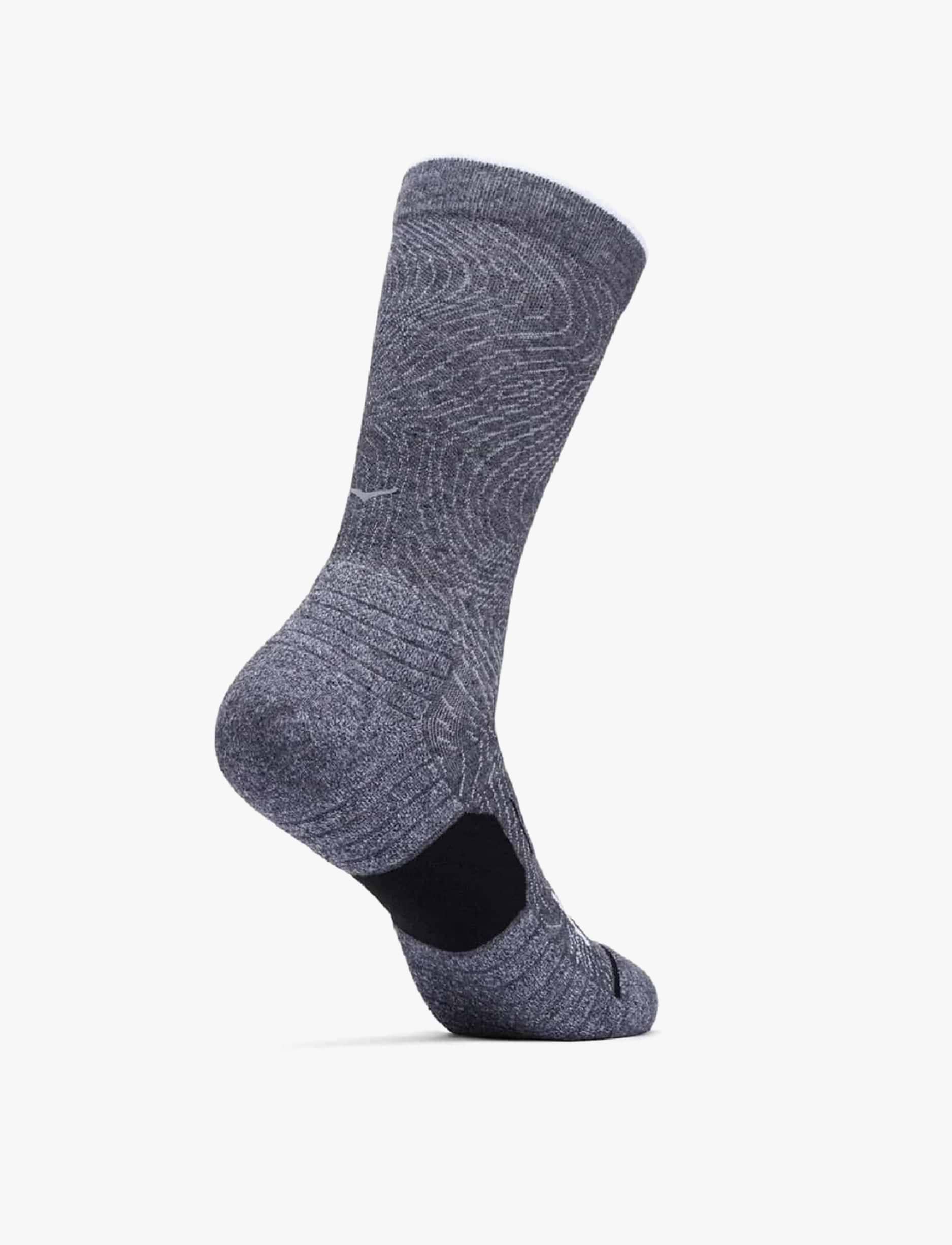 U CREW RUN SOCK 3-PACK – מארז 3 זוגות גרבי ריצה גבוהות