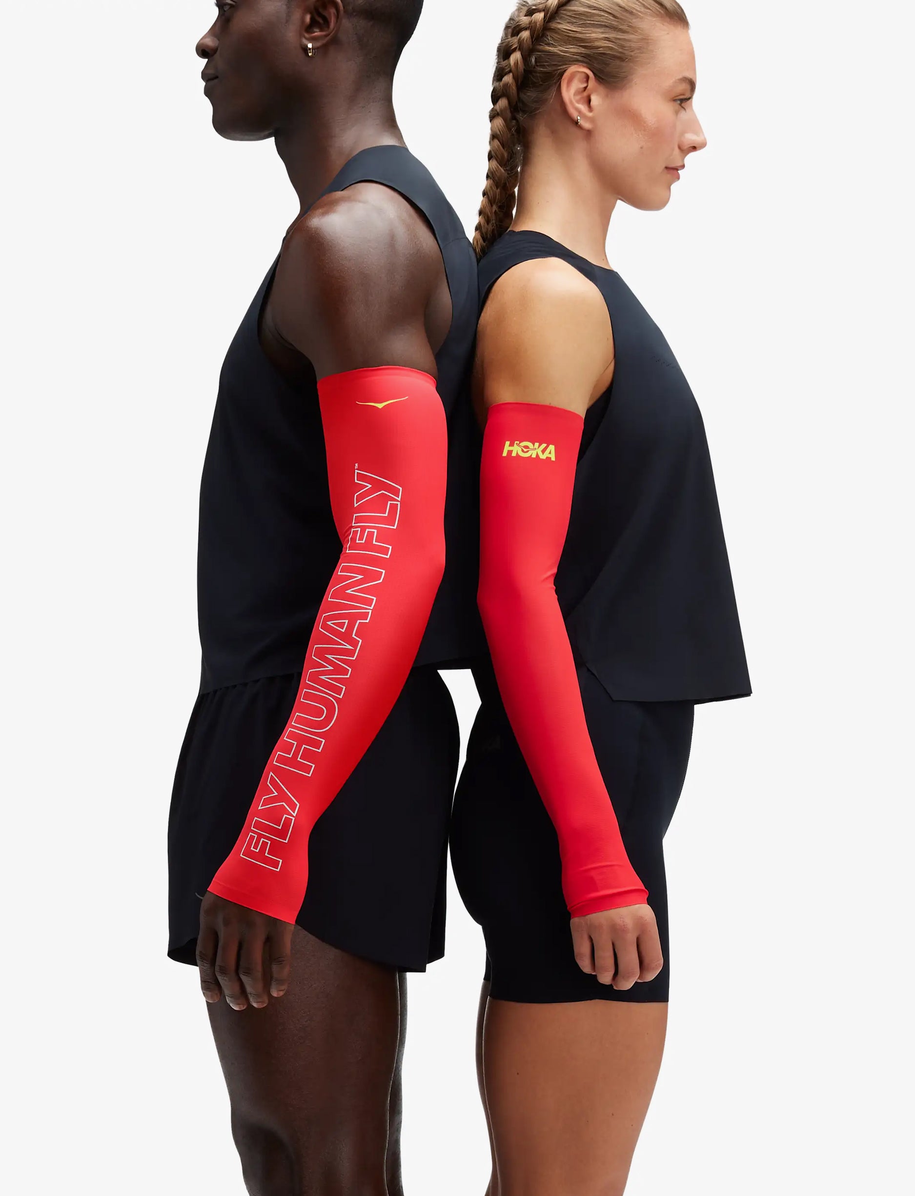 U AIROLITE ARM SLEEVES – שרוולי ידיים אירולייט לריצה