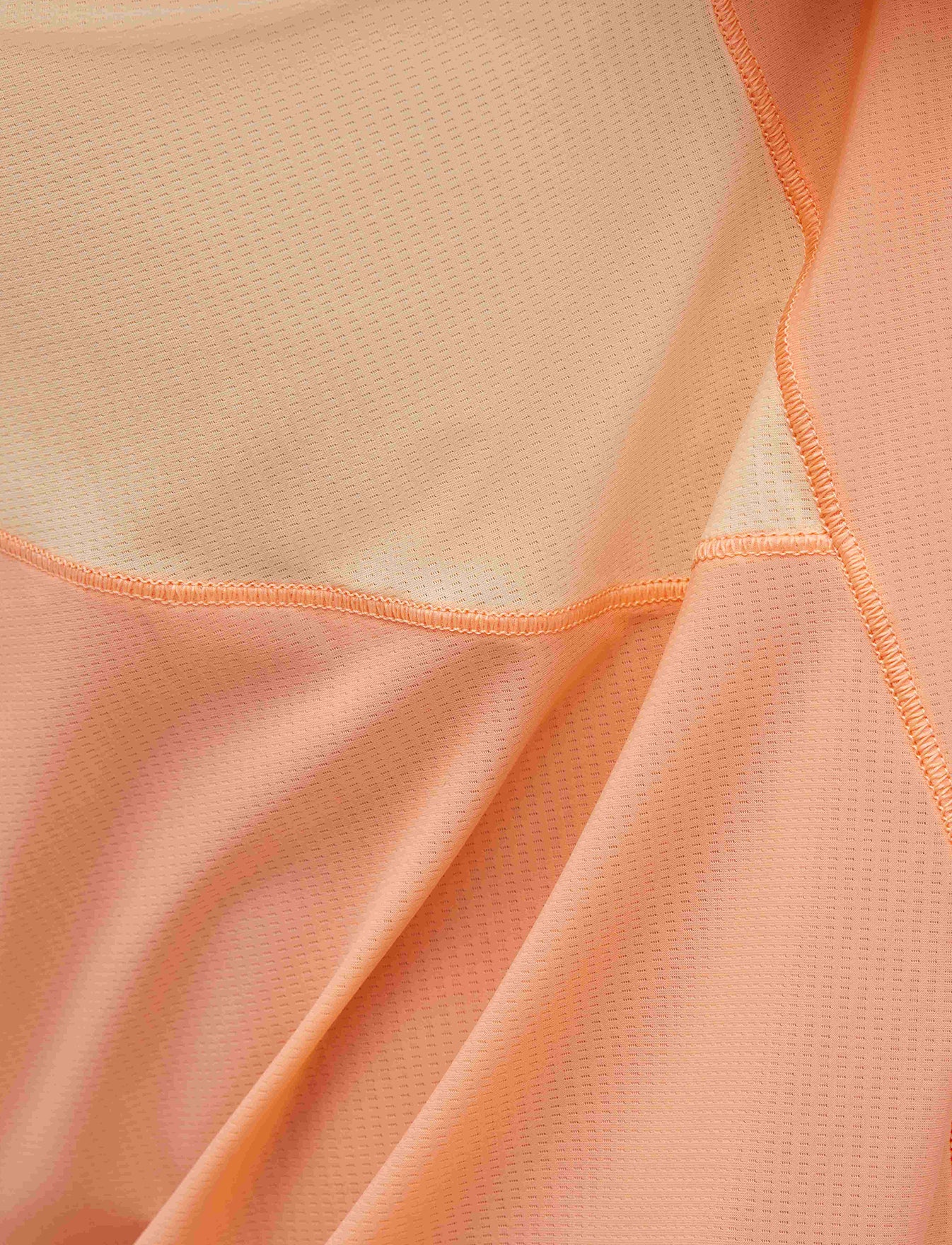 AIROLITE RUN SHORT SLEEVE - חולצת ריצה לנשים טי אירולייט - שרוול קצר