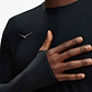 M AIROLITE RUN LONG SLEEVE - חולצת ריצה טי אירולייט - שרוול ארוך לגברים בצבע שחור