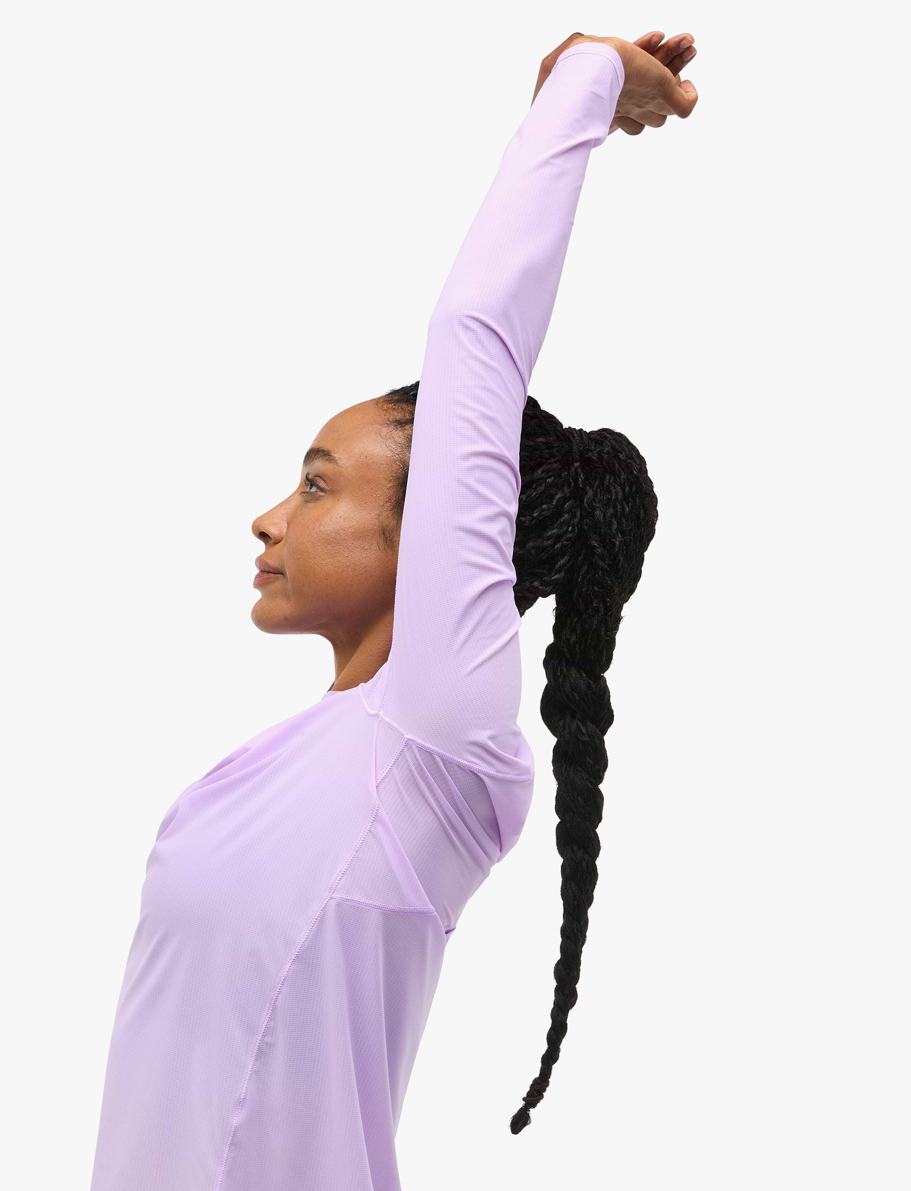 W AIROLITE RUN LONG SLEEVE  - חולצת ריצה טי אירולייט- שרוול ארוך לנשים