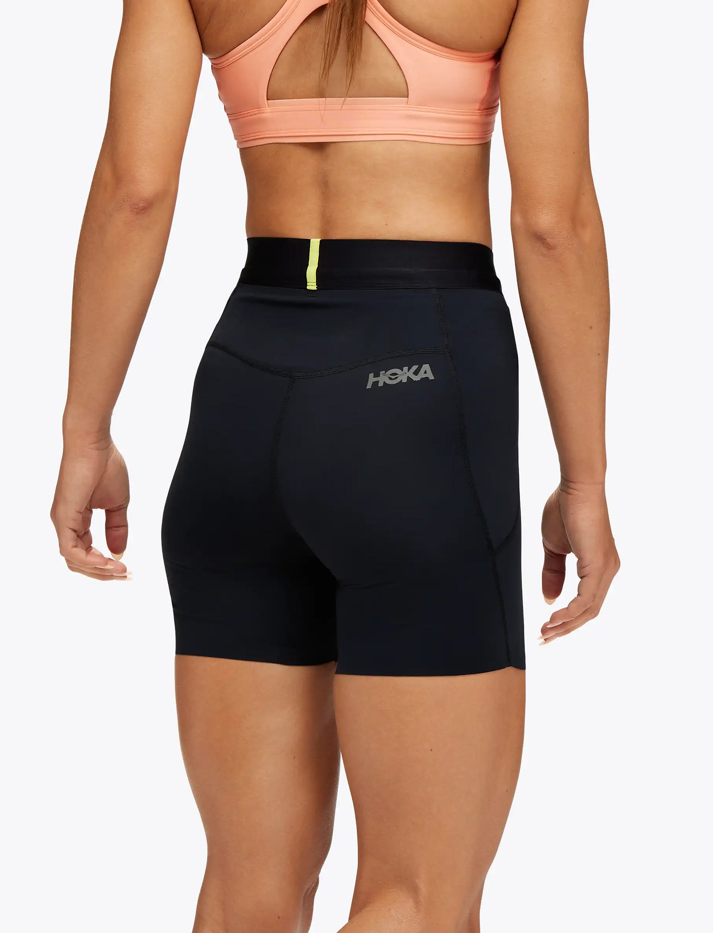 HOKA Novafly 6'' Knit Short  - מכנסי ריצה והליכה לנשים נובה פליי