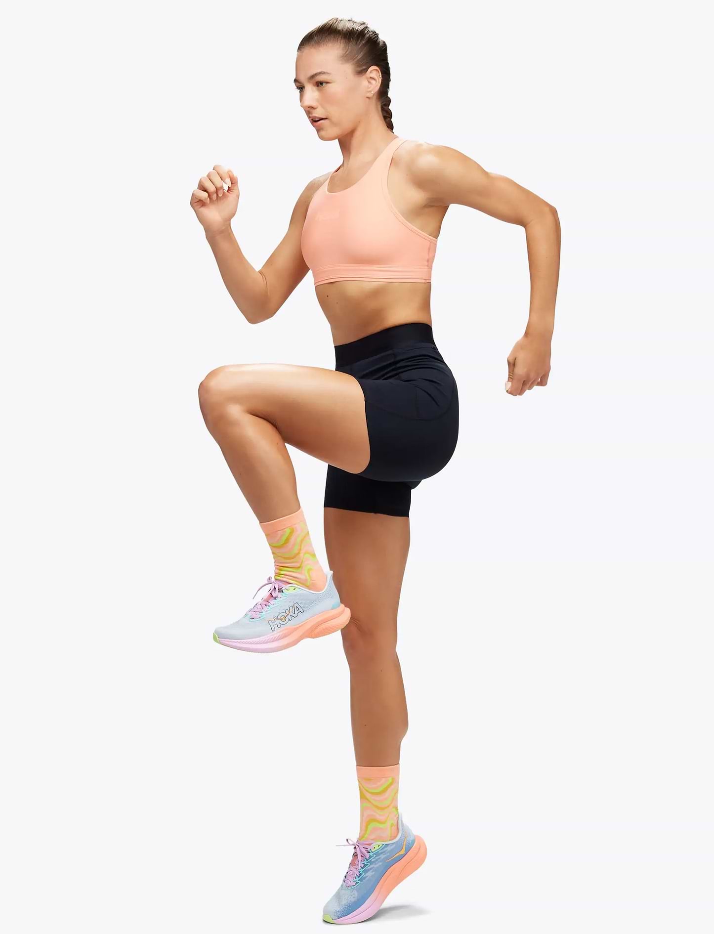 HOKA Novafly 6'' Knit Short - מכנסי ריצה והליכה לנשים נובה פליי