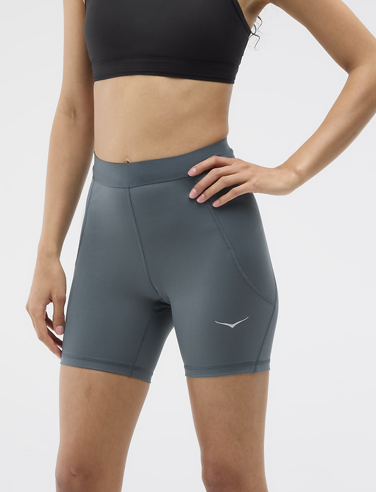 HOKA Novafly 6'' Knit Short  - מכנסי ריצה והליכה לנשים נובה פליי