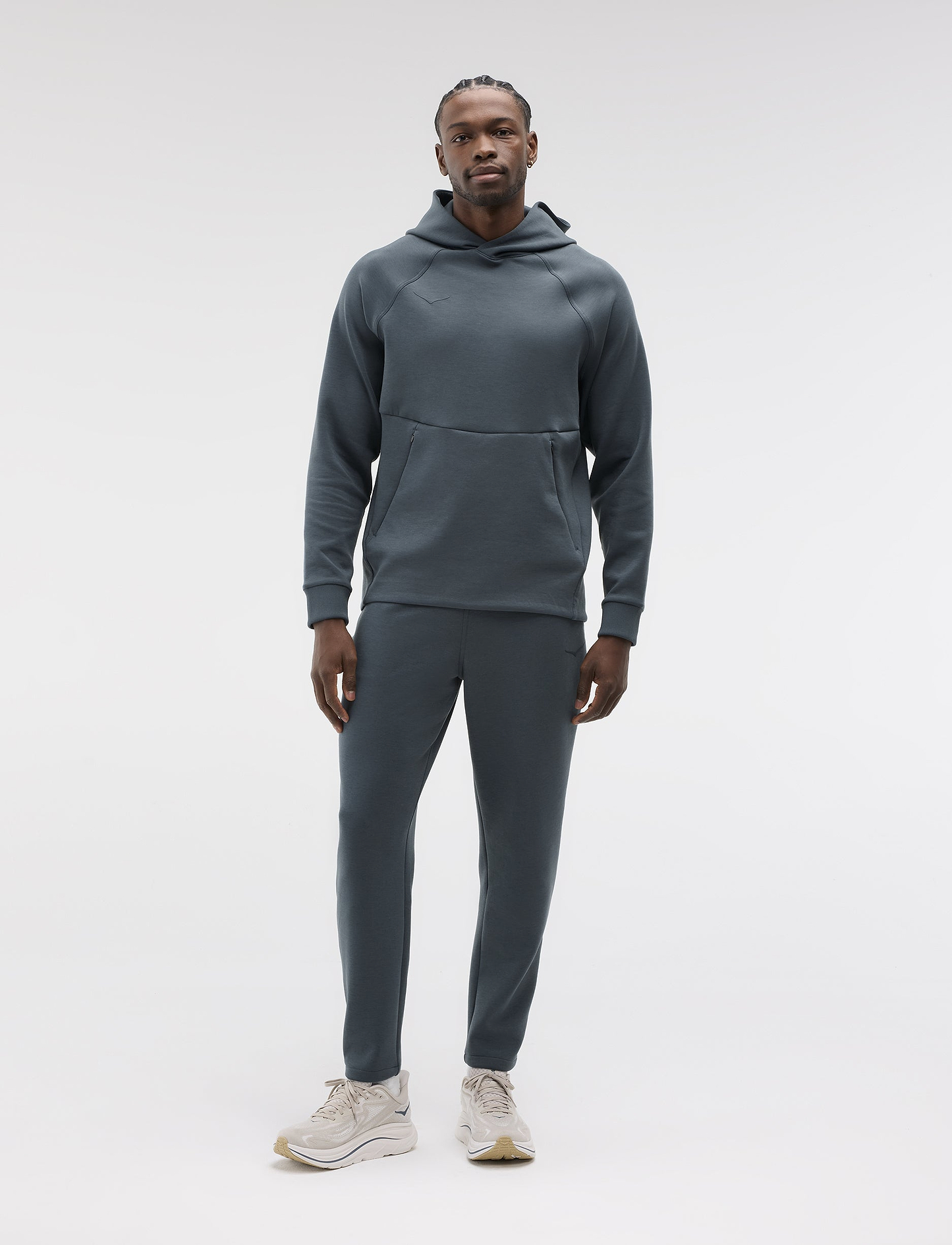 Hoka Essential Recovery Hoodie - סווטשירט הוקה לגברים בצבע נייבי דהוי