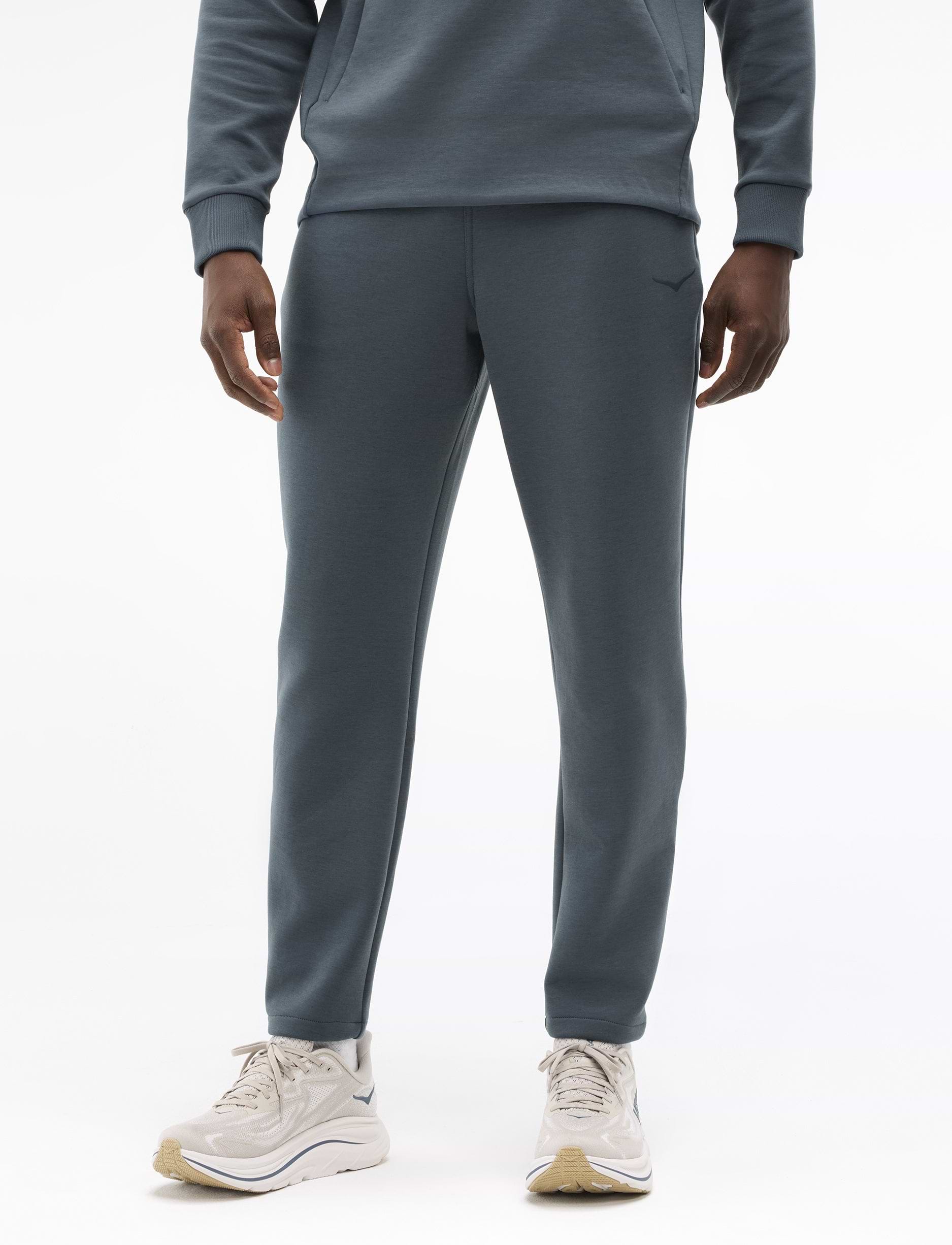 Hoka Essential Recovery Pant - מכנסי הוקה לגברים בצבע נייבי דהוי