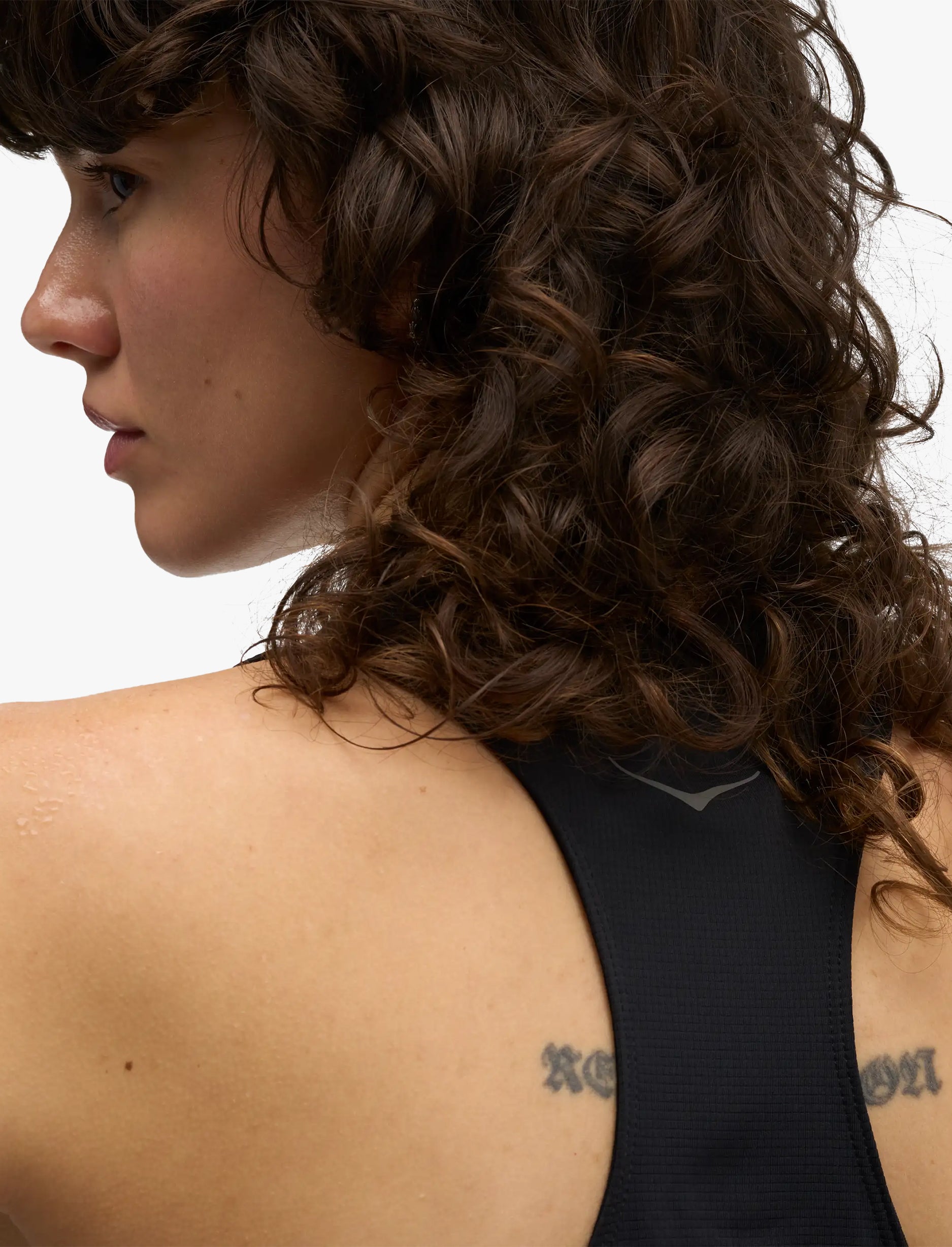 HOKA Everyrun Tank – גופיית ריצה הוקה אווריראן לנשים