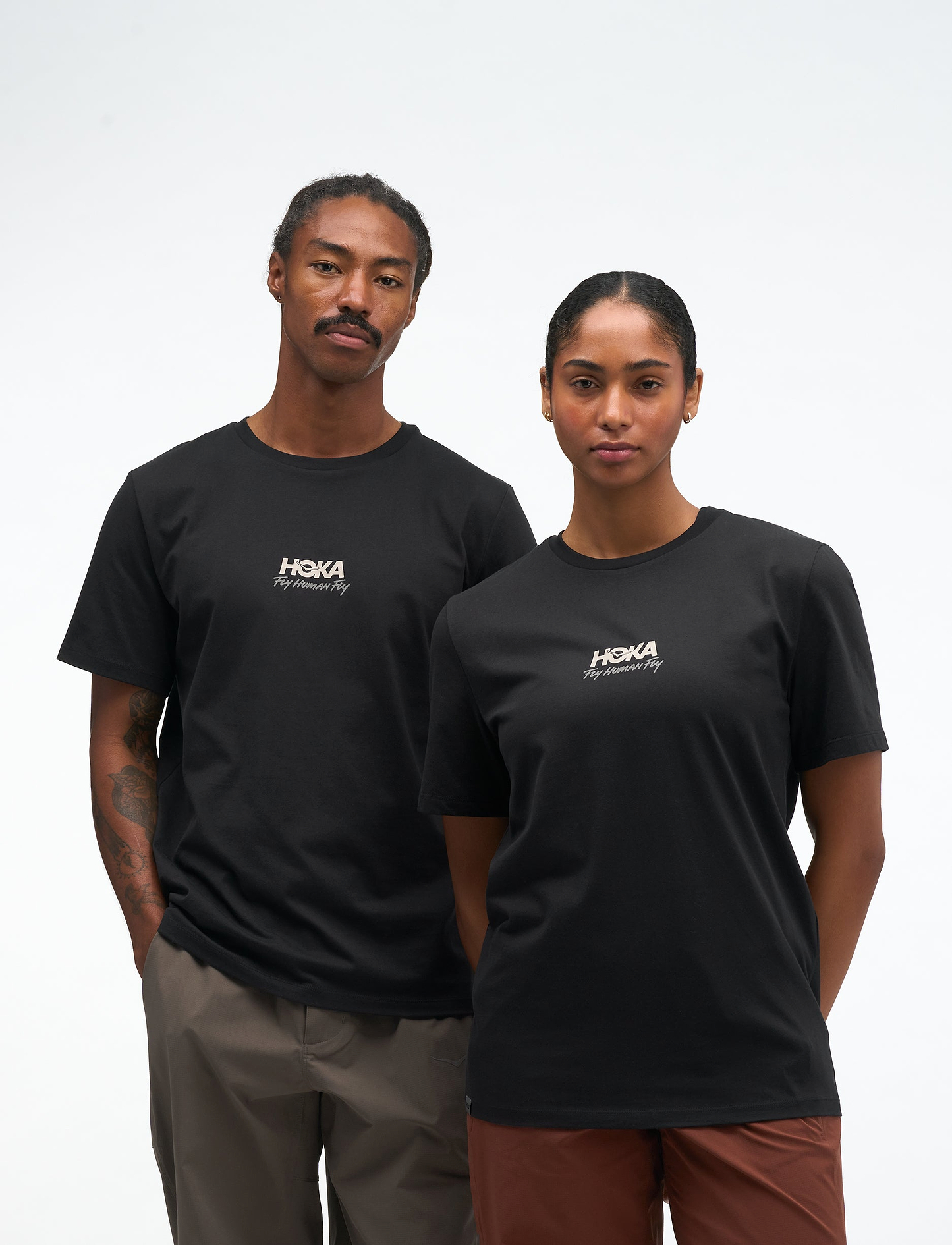HOKA Mosaic Logo Cotton SS Tee - חולצת טי שירט הוקה