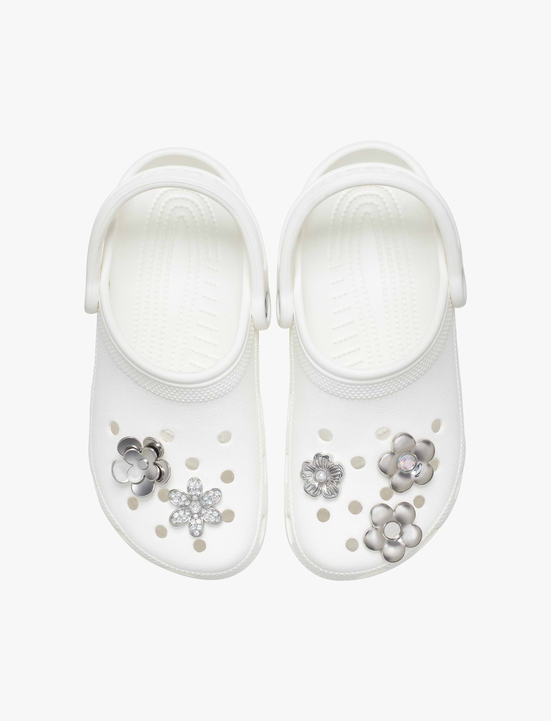 Crocs Jibbitz Monochrome Slvr Flwrs - מארז 5 ג'יביטים קרוקס