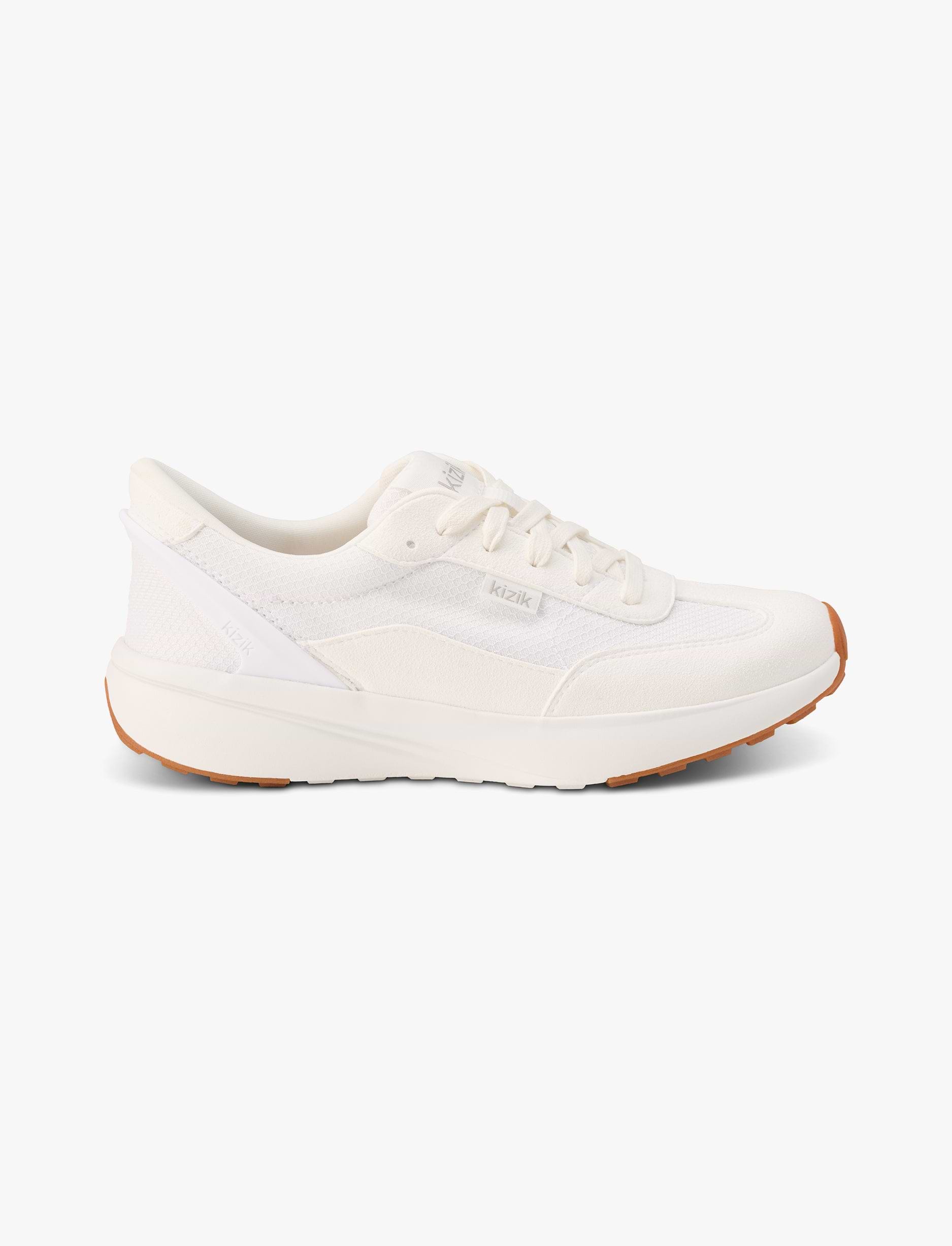 Kizik Women's Charlotte - נעלי סניקרס קיזיק שרלוט לנשים בצבע לבן